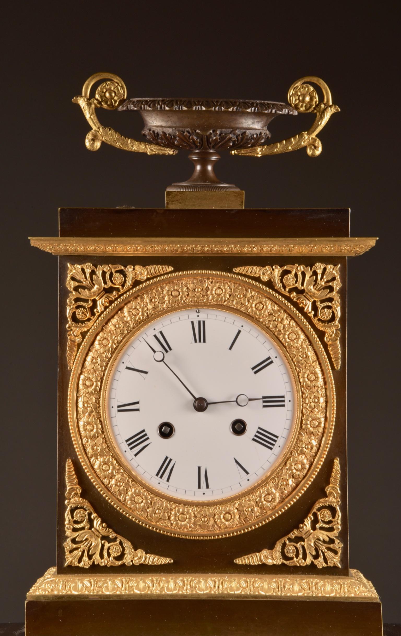 Großes Empire-Pendel:: Japy Freres & Cie:: Medaille d'Honneur:: 1855 (Mittleres 19. Jahrhundert)