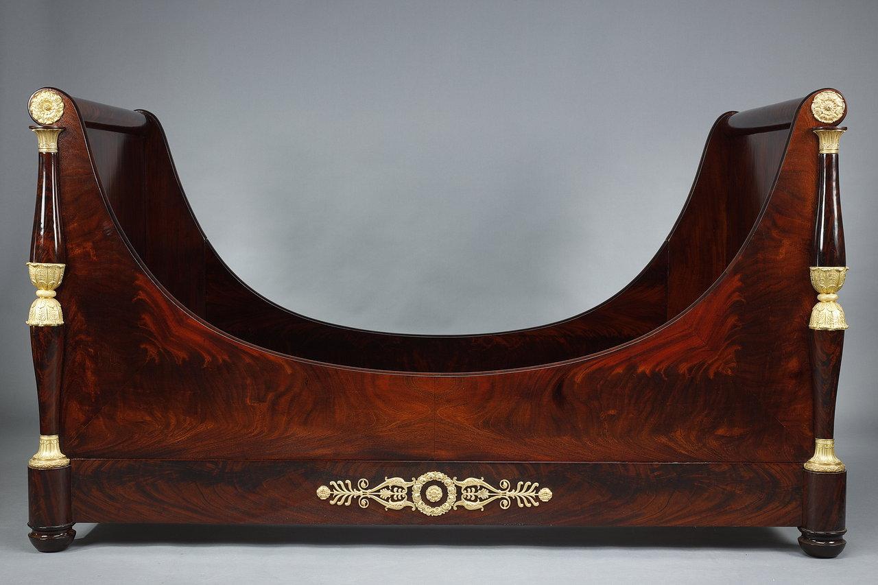 Large Empire period boat bed and canopy For Sale 6