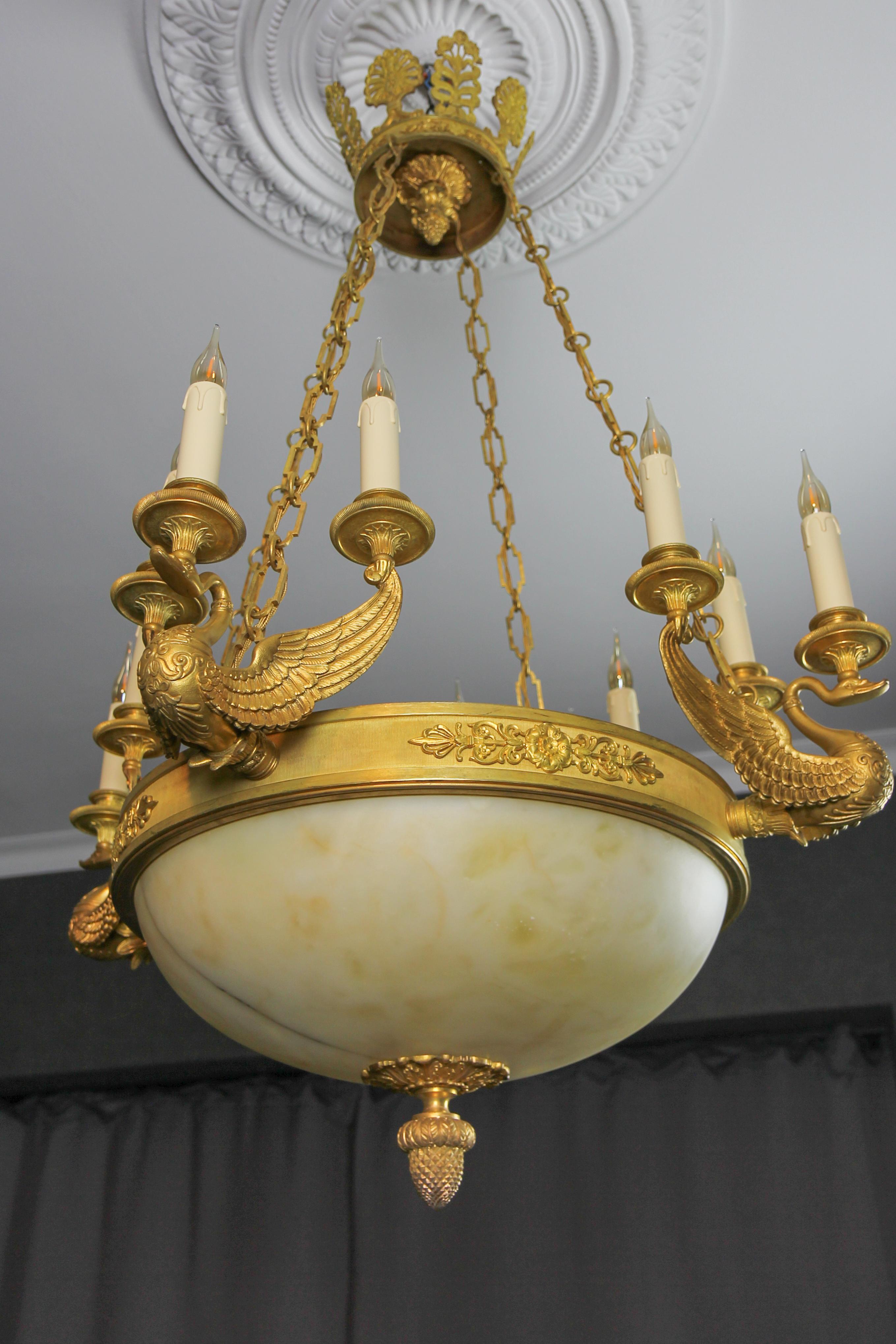 Large Empire Style Alabaster and Bronze Sixteen-Light Chandelier, ca. 1890 For Sale 4