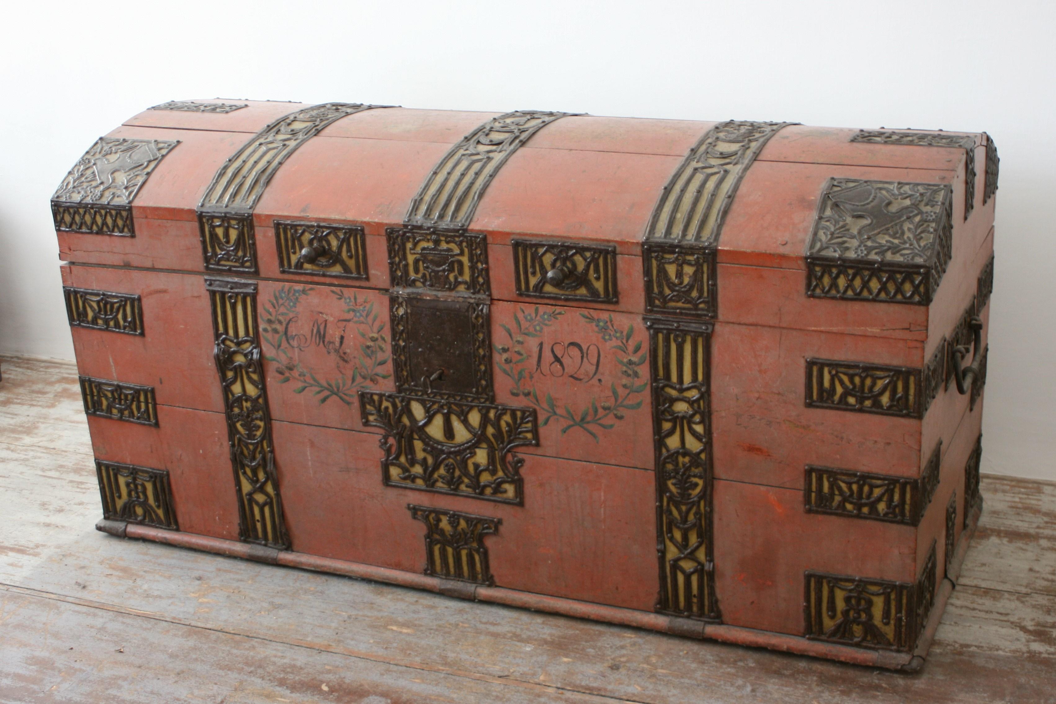 Forged Large Empire Wedding Trunk Painted in Pale Red-Yellow Colors Dated 1829, Denmark