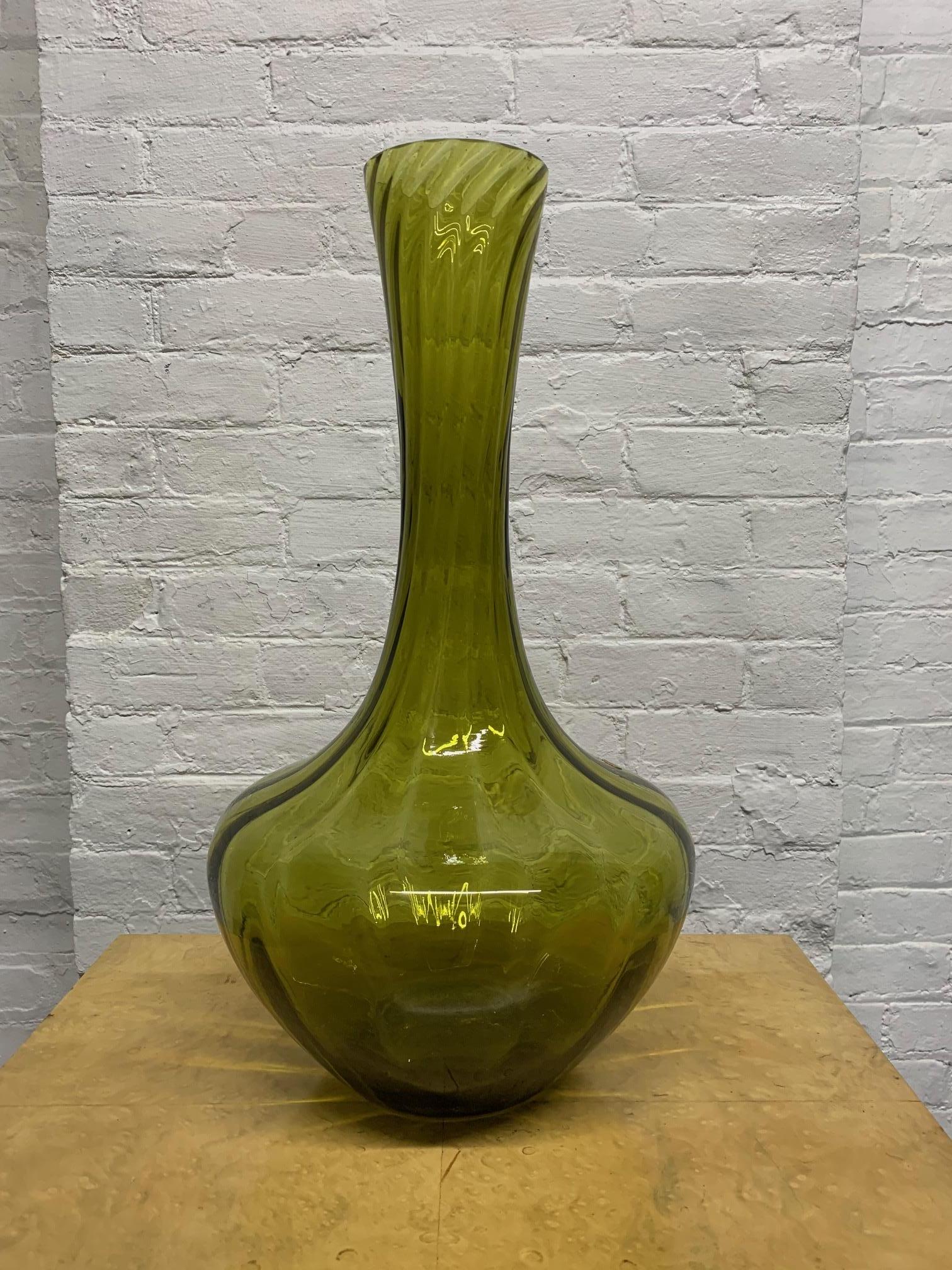 Large Empoli Art Glass Decanter In Good Condition In New York, NY