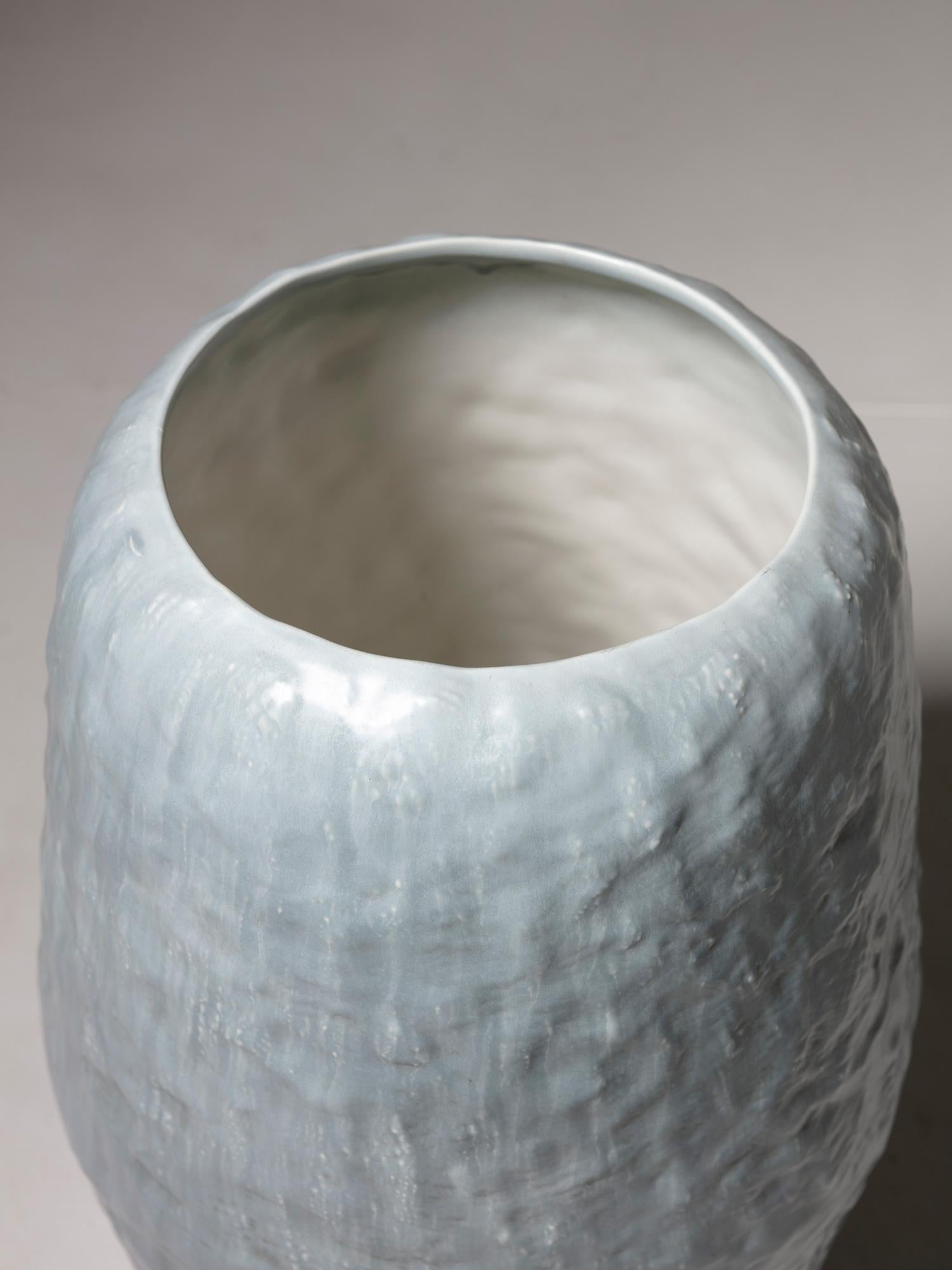 Remarkable large ceramic vase by Guido Andloviz for Società Italiana Ceramiche - Laveno