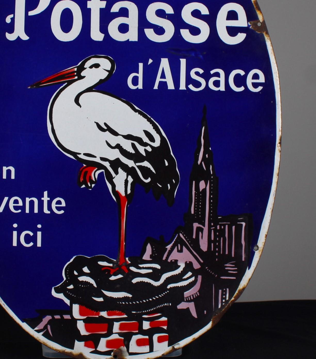 Beautiful vintage enameled sign, France, circa 1930.
With the inscription 