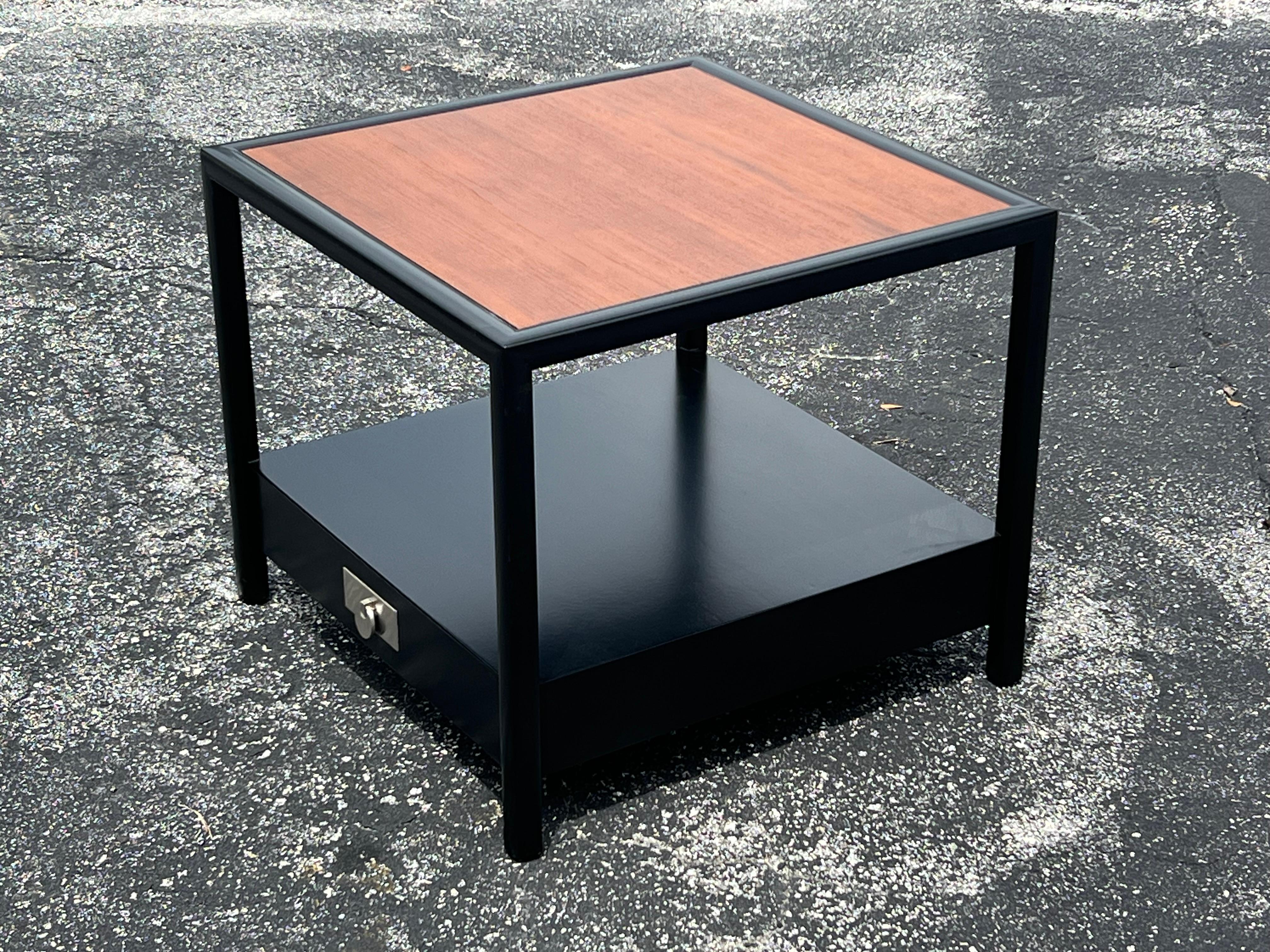 Large End Table By Michael Taylor For Baker Ca' 1950's In Good Condition In St.Petersburg, FL