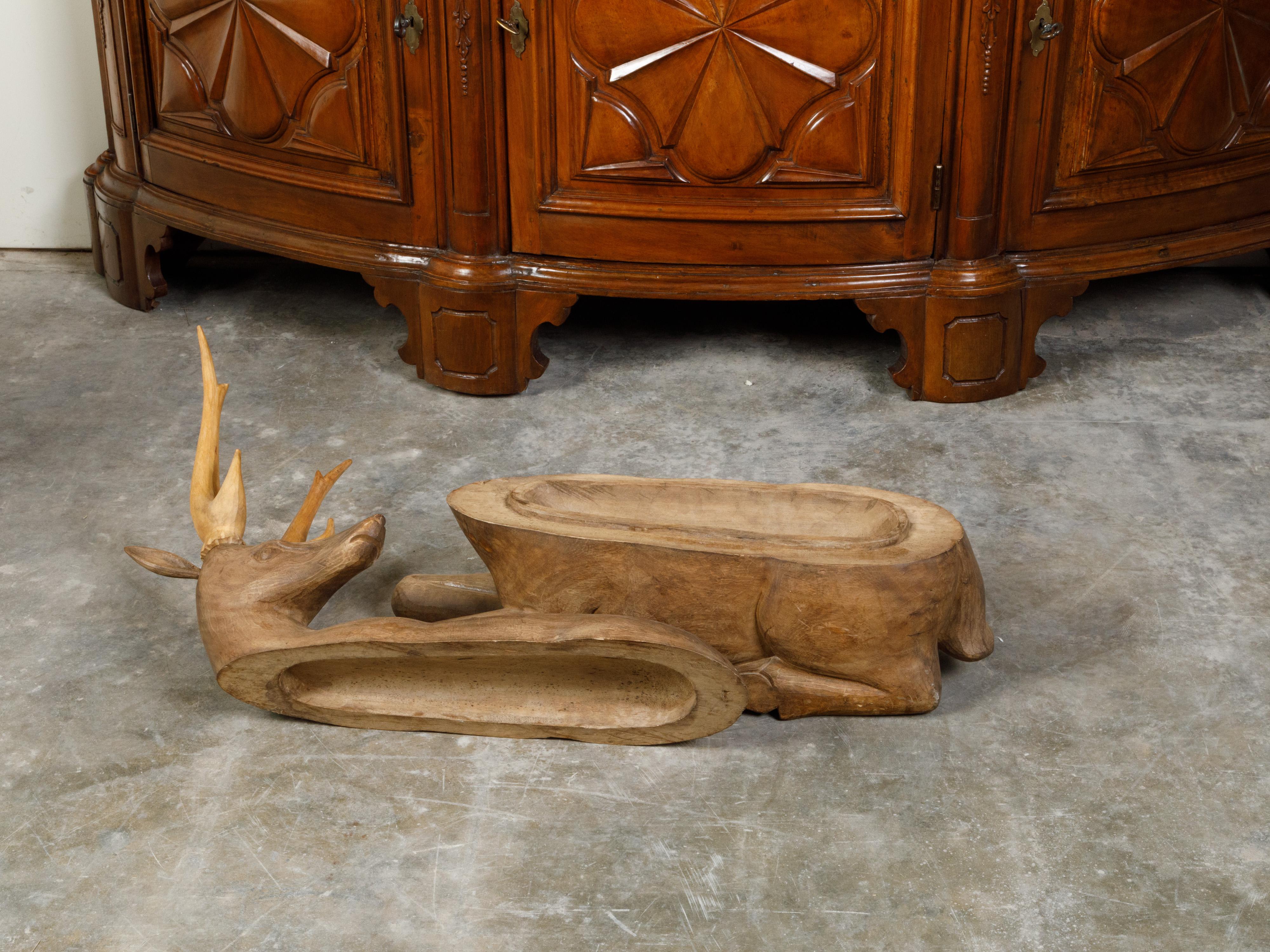 Large English 1930s Carved Box Depicting a Reclining Stag with Large Antlers 8