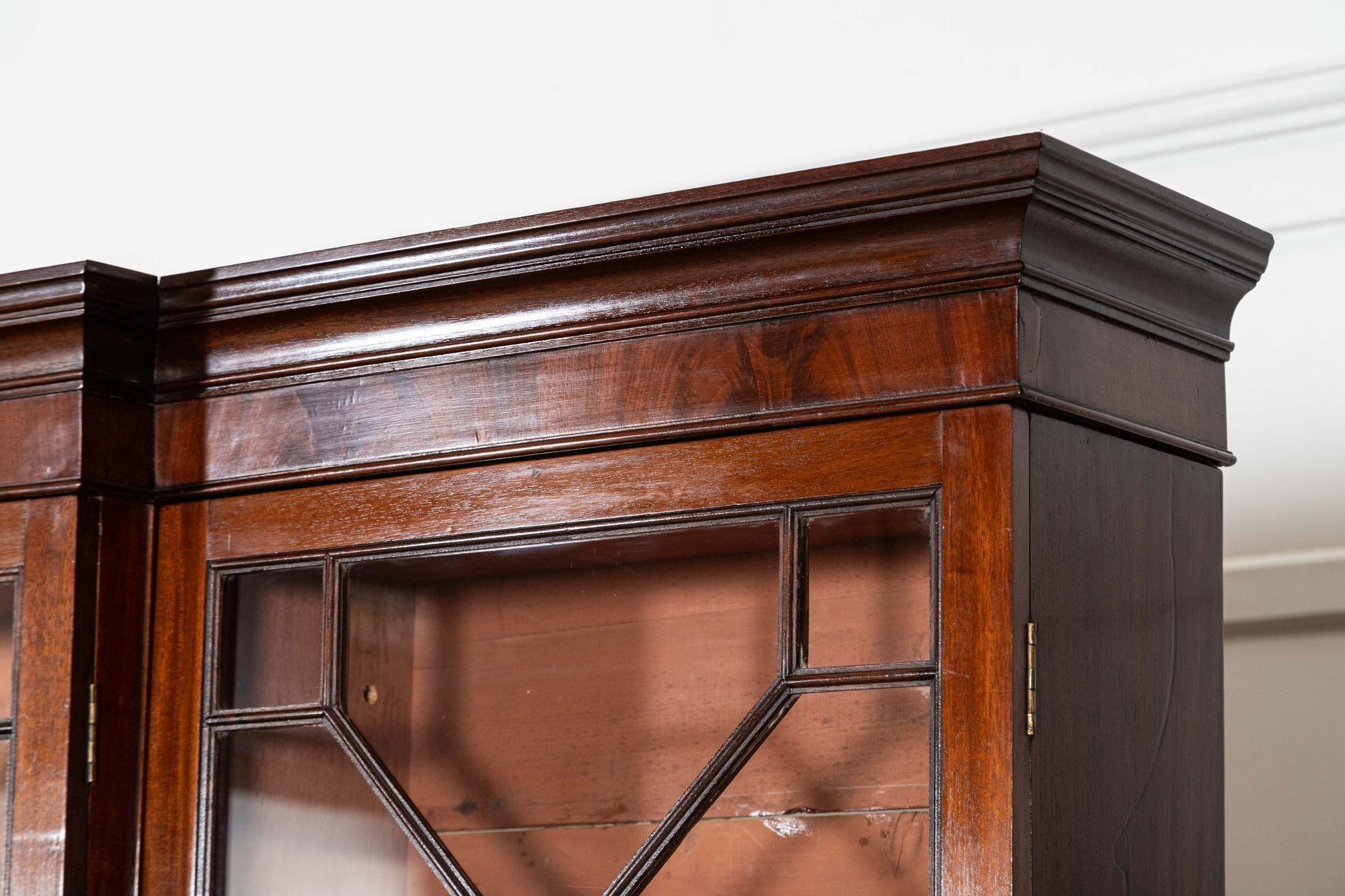 Large English 19thC Mahogany Breakfront Glazed Bookcase For Sale 7