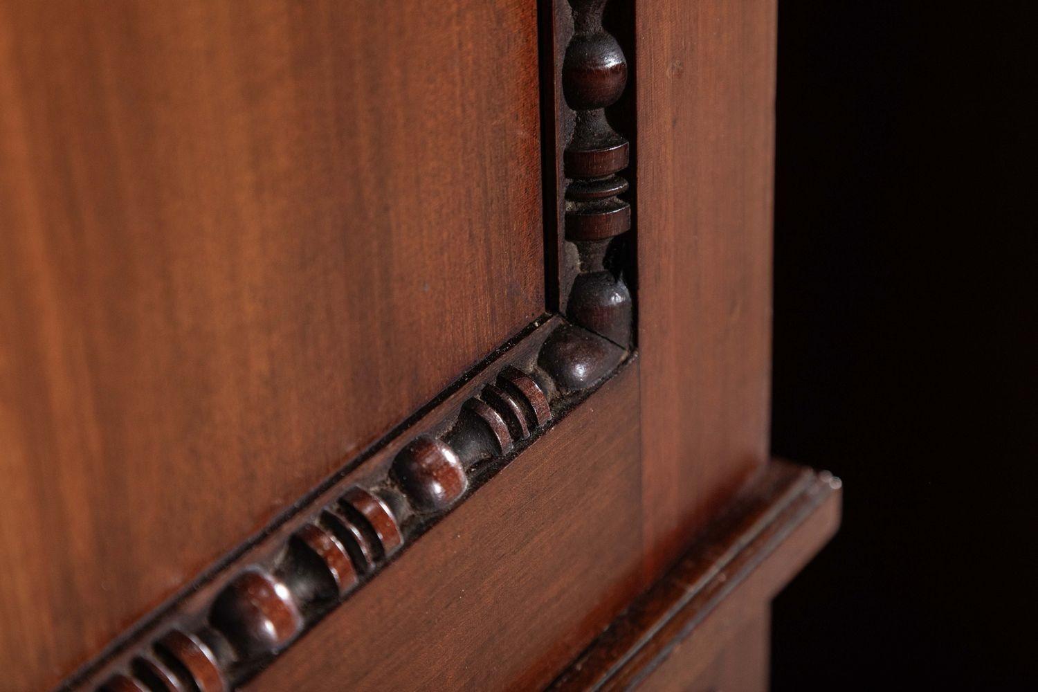 Large English 19thC Mahogany Triple Wardrobe 6