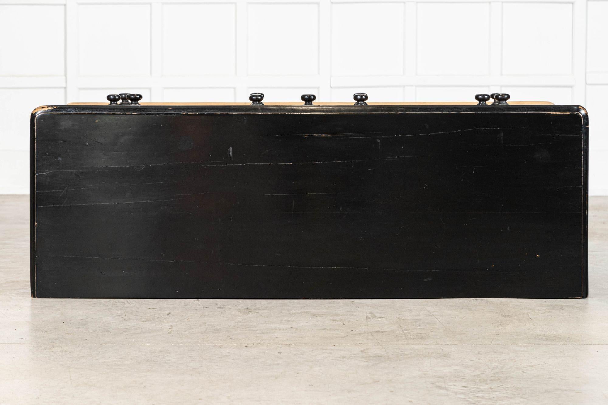 Pino Grande cassettiera in pino inglese del XIX secolo in vendita