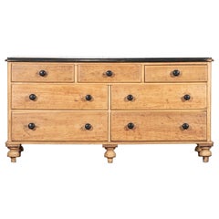 Grande cassettiera in pino inglese del XIX secolo