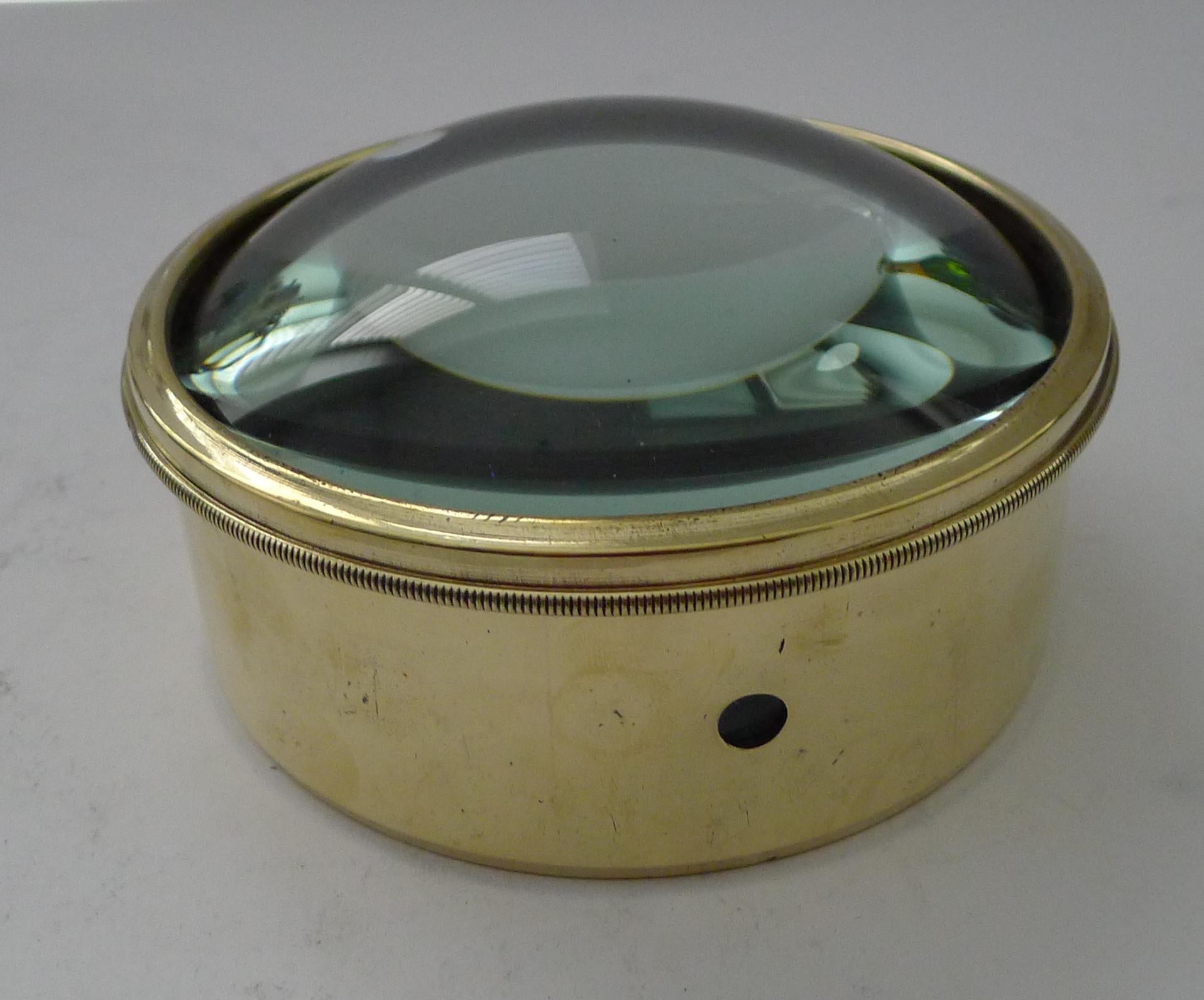 Large English Antique Brass Desk Magnifying Glass / Paperweight c.1910 In Good Condition In Bath, GB