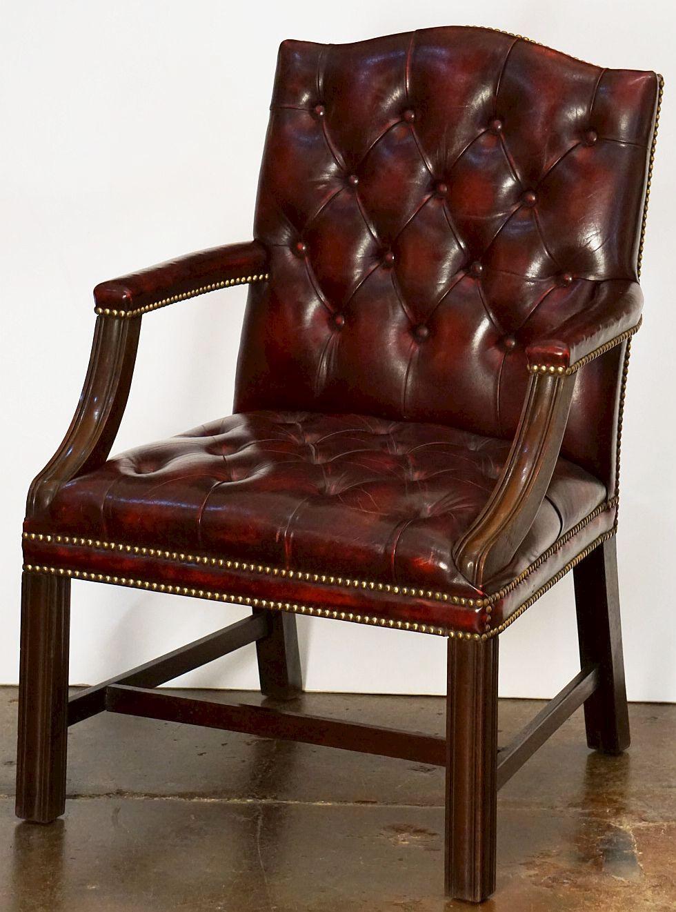 Large English Armchair or Library Chair of Tufted Leather In Good Condition In Austin, TX