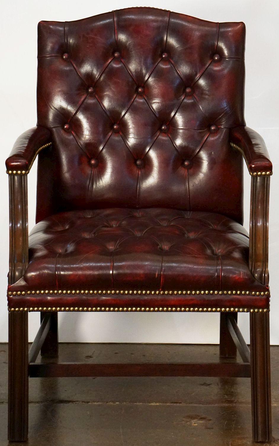 Large English Armchair or Library Chair of Tufted Leather 2