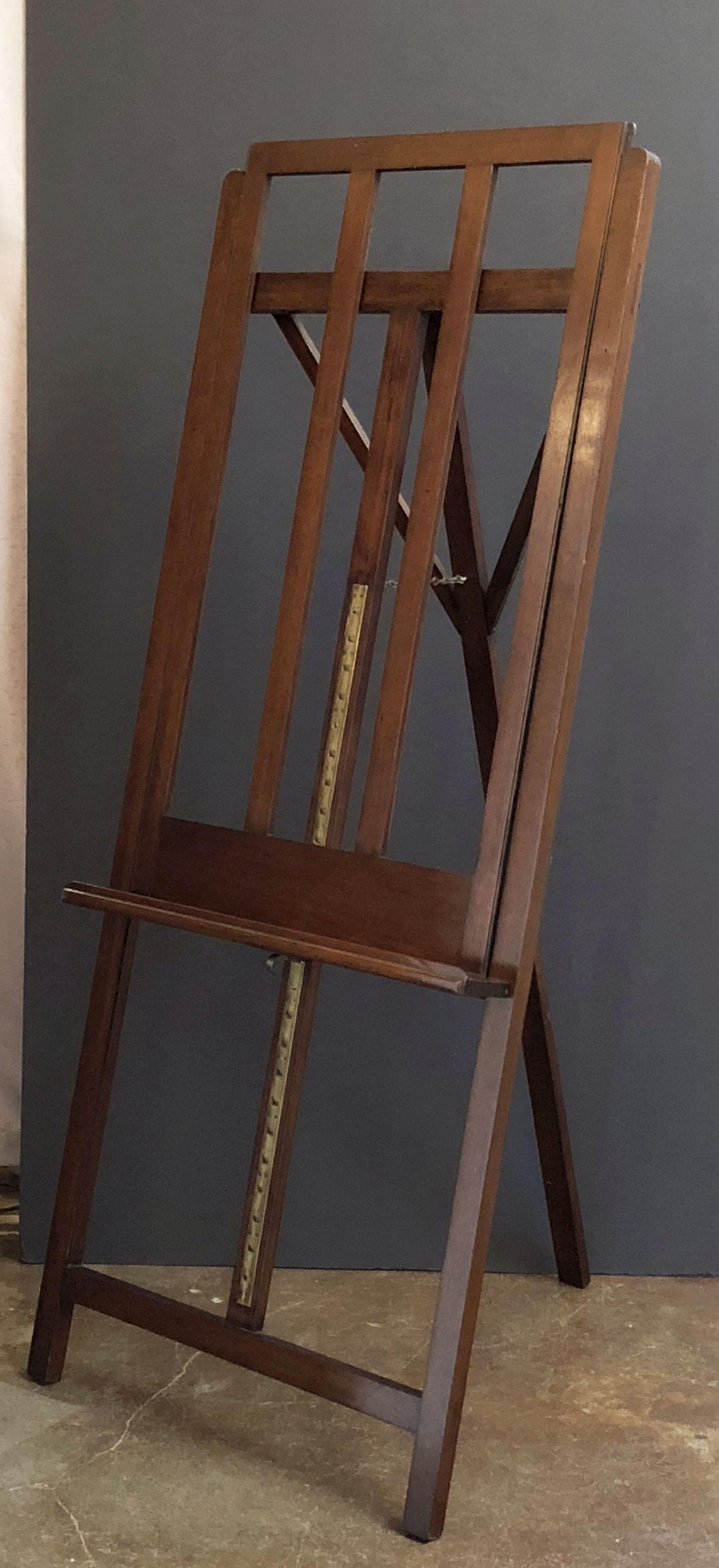 Large English Artist's Gallery Display or Studio Easel of Mahogany In Good Condition In Austin, TX