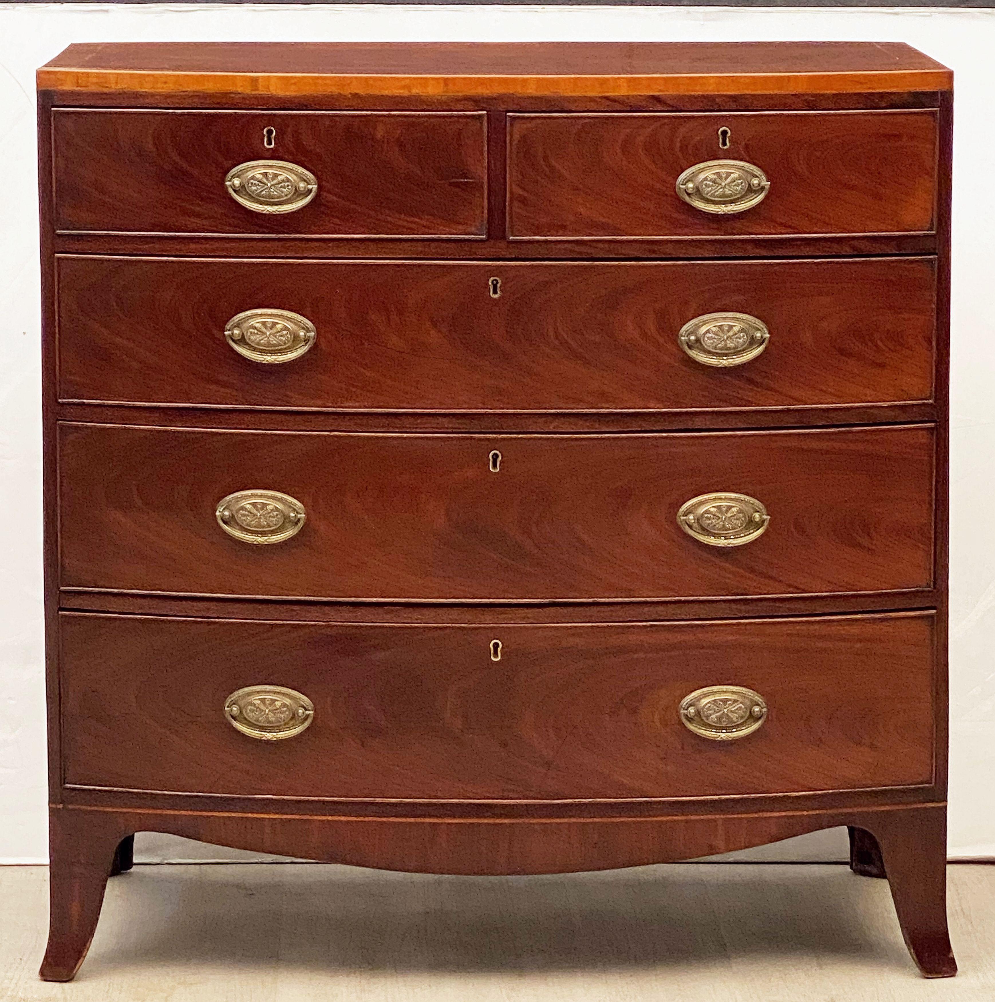Large English Bow Front Chest of Drawers of Mahogany 6