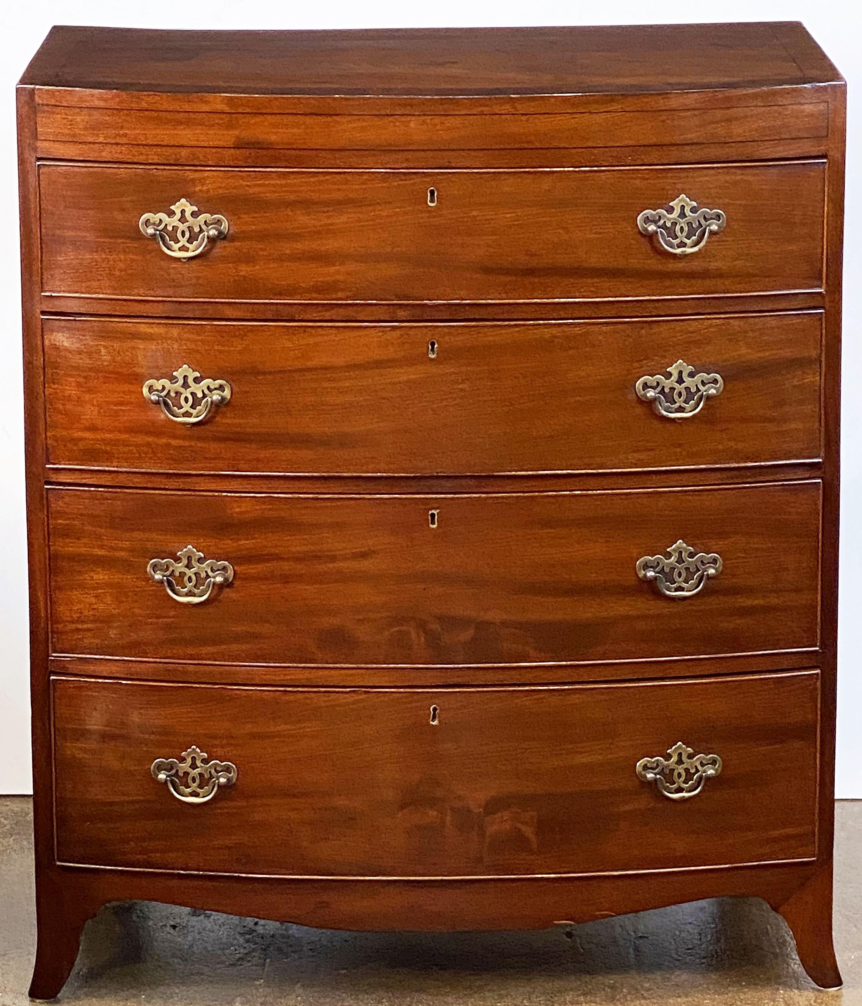 Large English Bow Front Chest of Drawers of Mahogany For Sale 9