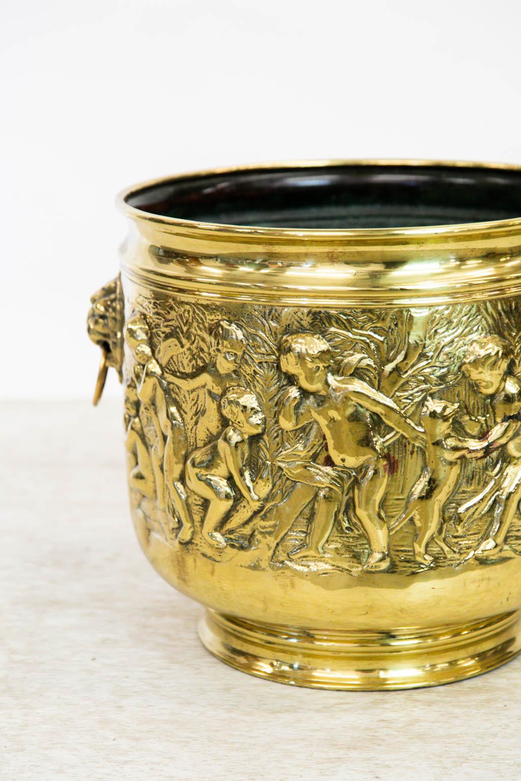 Early 20th Century Large English Brass Can
