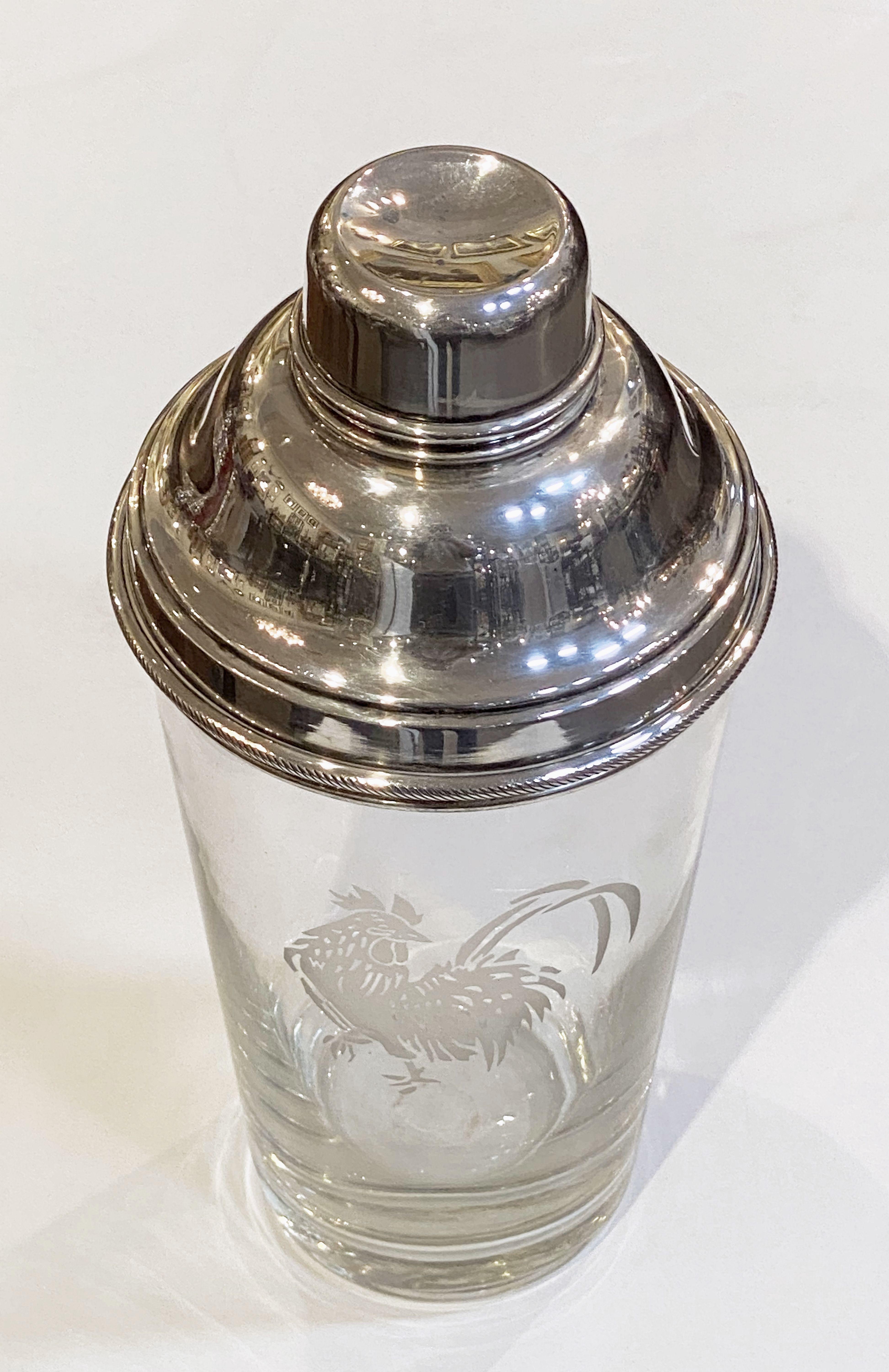 Large English Cocktail Drinks or Martini Shaker with Cockerel In Good Condition In Austin, TX