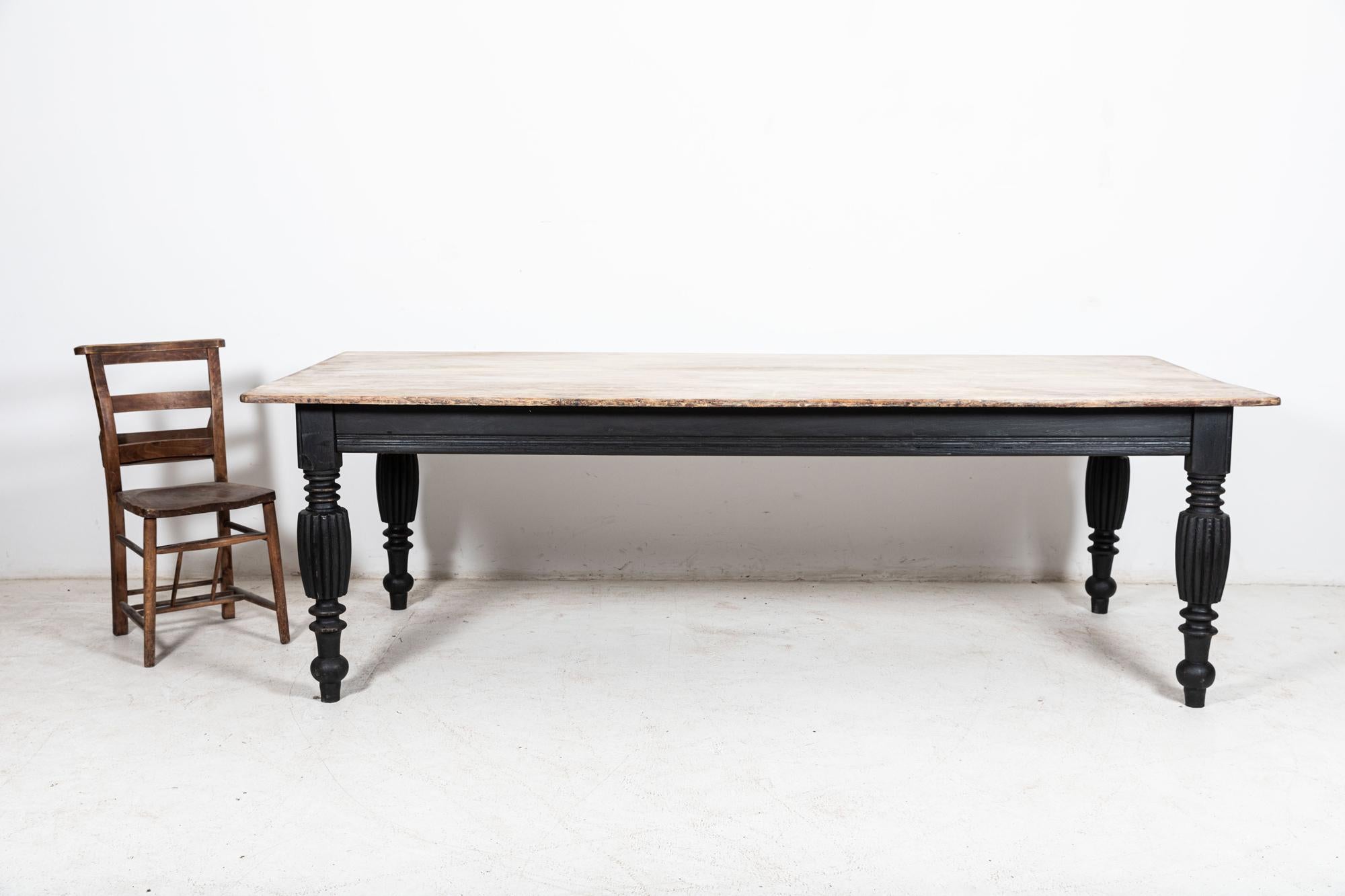 Circa 1940

Large English Ebonised Oak dining table with Bleached scrub top.

(Legs can be unbolted and detached from the top)

Measures: W243 x D112 x H78cm.

 
