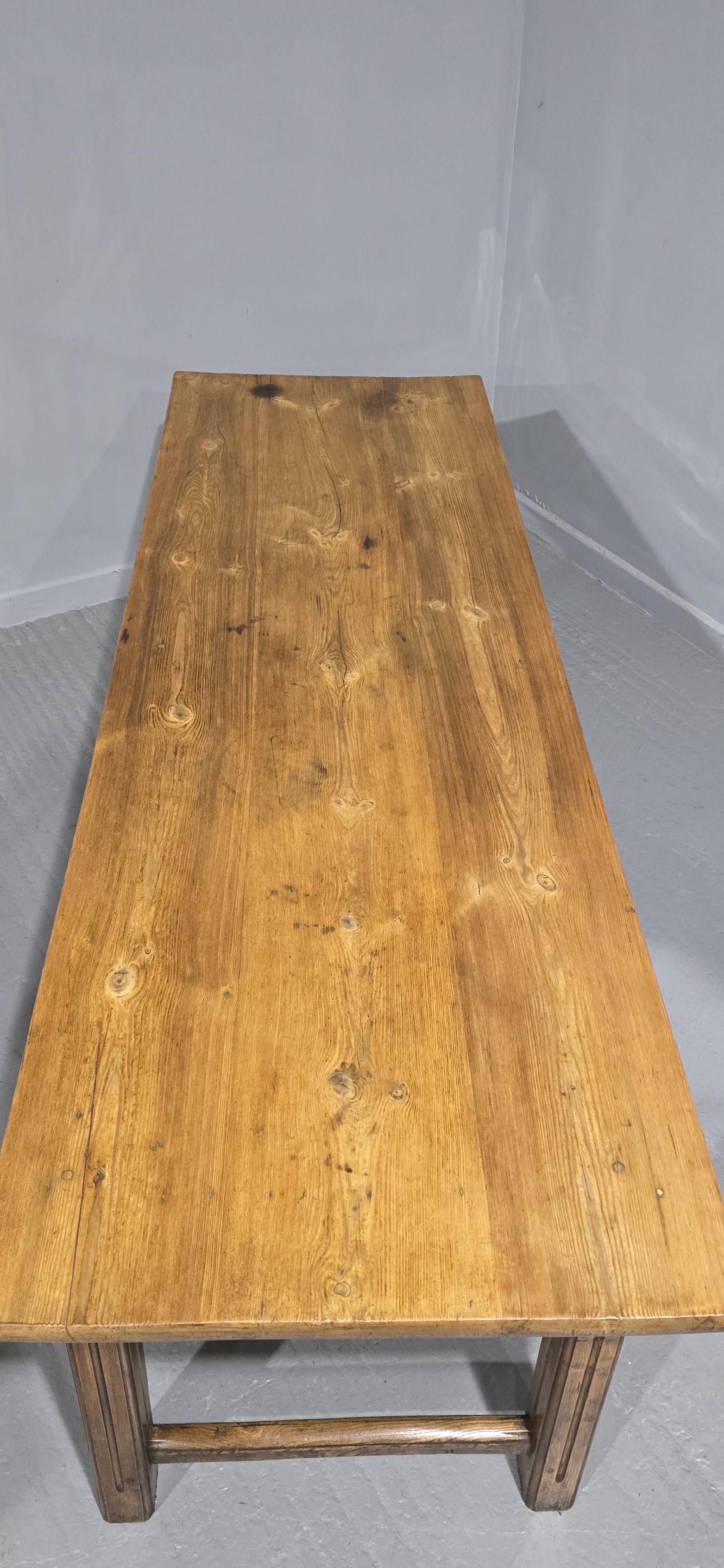 Large English Farmhouse Refrectory Kitchen Dining Table For Sale 7