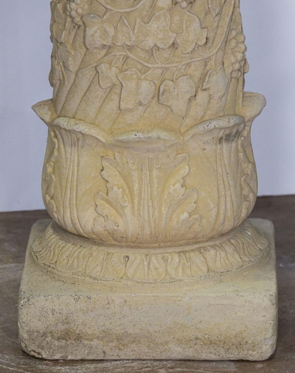 Large English Garden Stone Bird Bath with Faux Ivy Relief 2