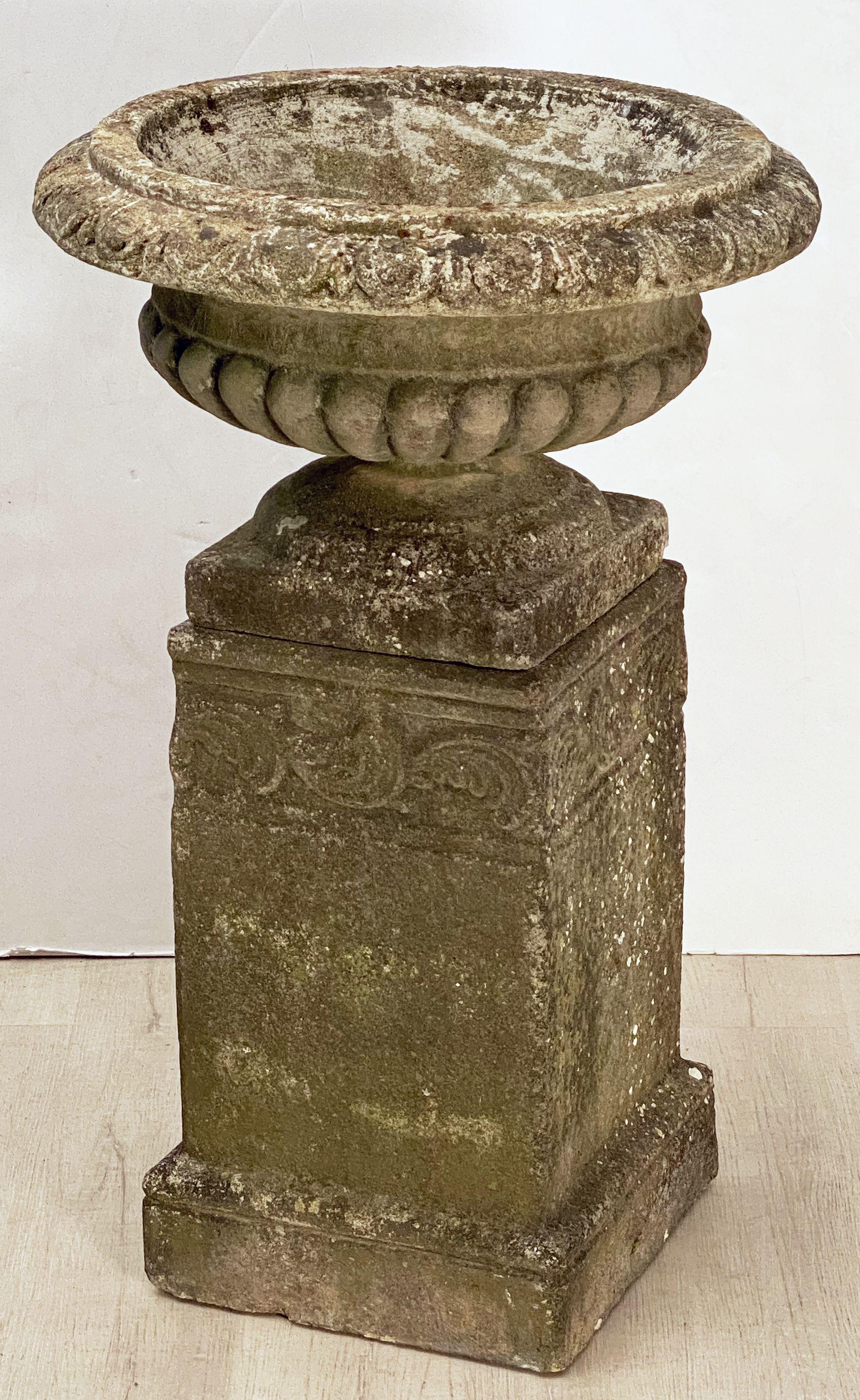 English Garden Stone Urn or Planter Pot on Plinth Base in the Classical Style For Sale 7