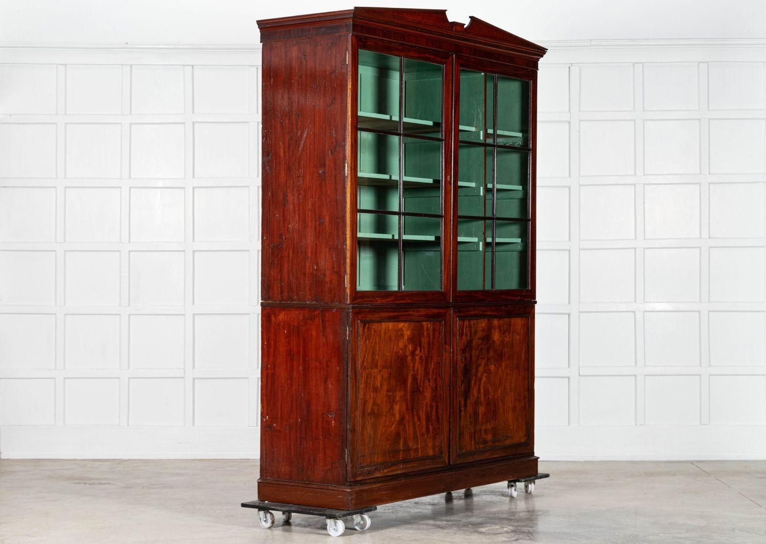 George Large, mobile da stiro inglese in mogano smaltato di George III In condizioni buone in vendita a Staffordshire, GB