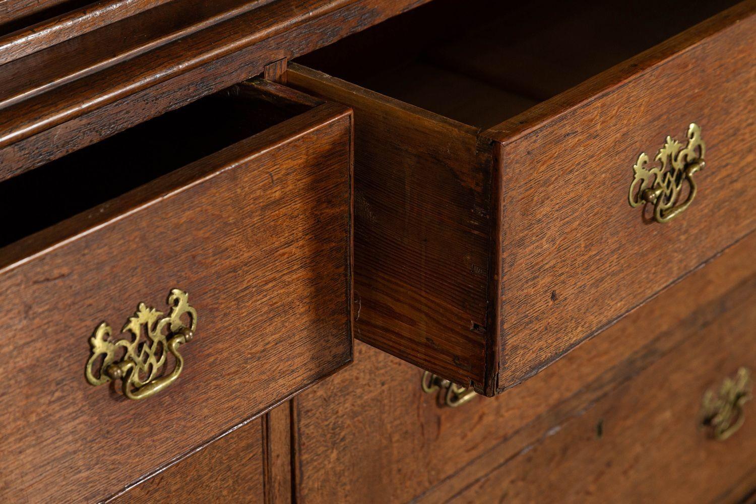 Großer englischer georgianischer Hausmeister-Schrank aus Eiche im Angebot 6