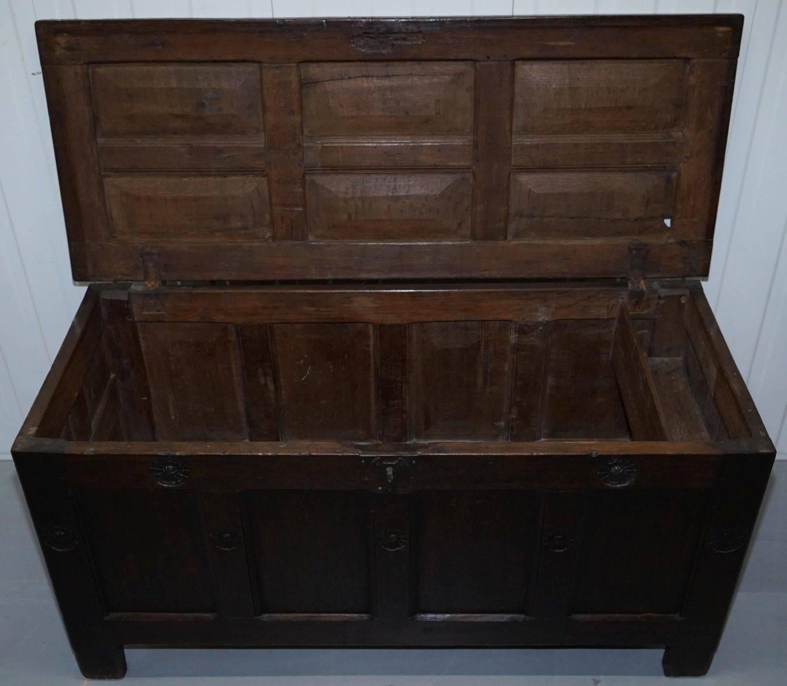 Large English Gothic Early 16th Century Coffer Trunk Chest Bo Hand-Carved Wood 2