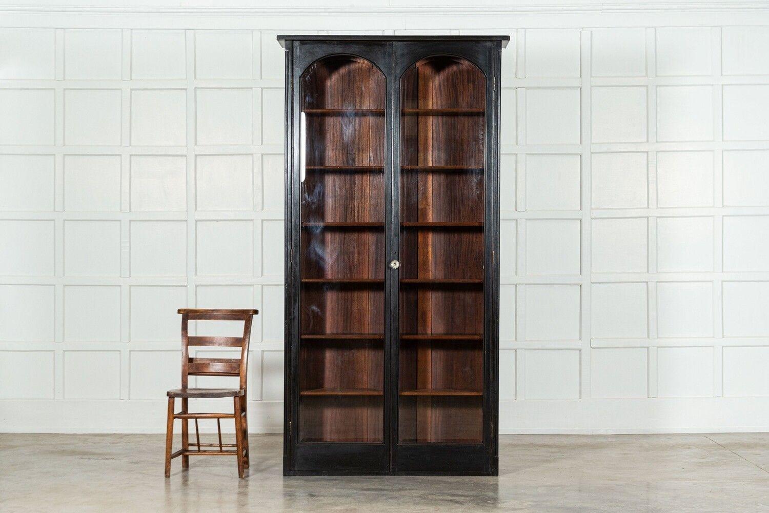 19th Century Large English Mahogany Glazed Bookcase / Vitrine For Sale