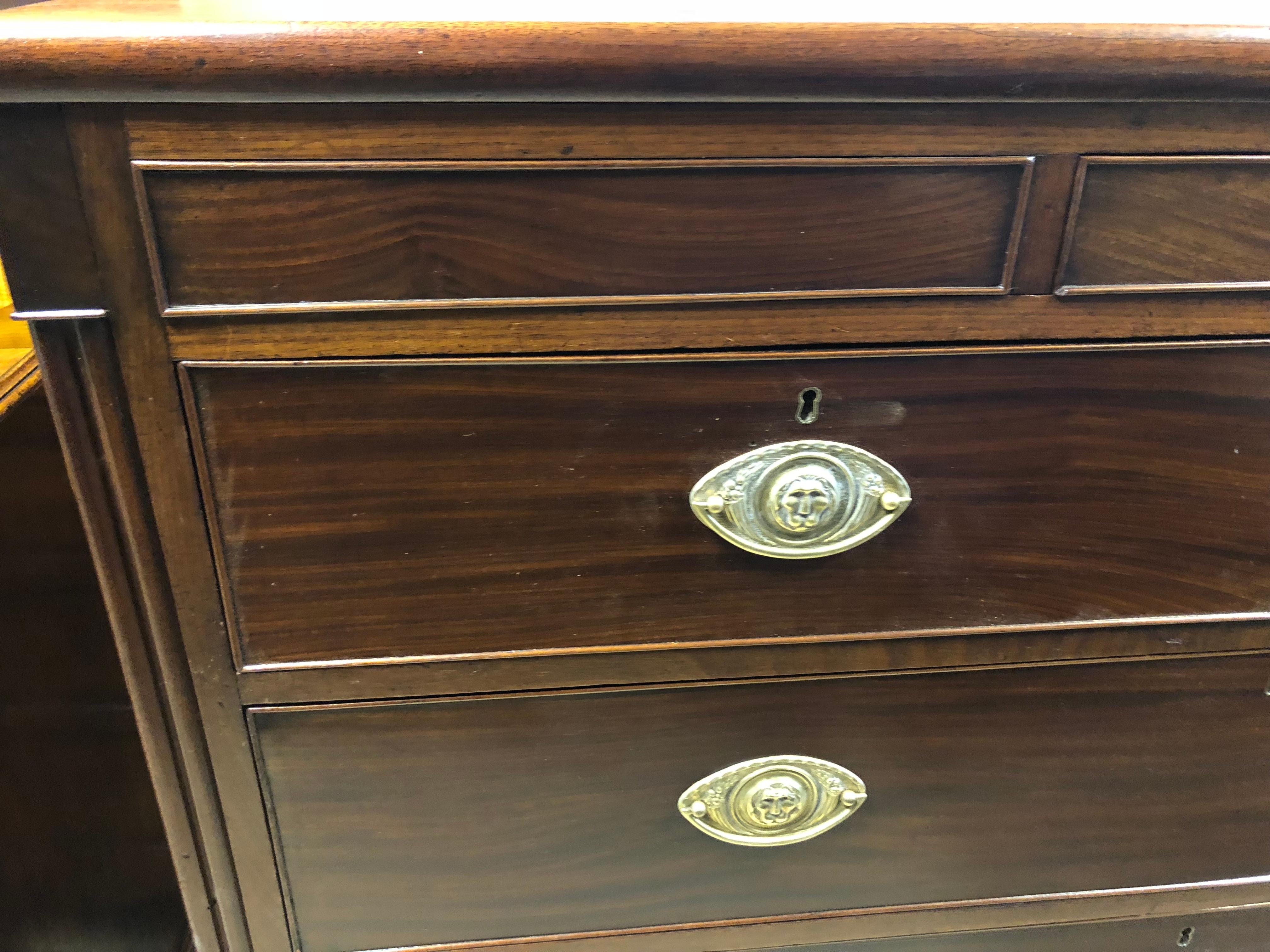 19th Century Large English Mahogany Chest with Reeded Sides and Secret Drawer For Sale