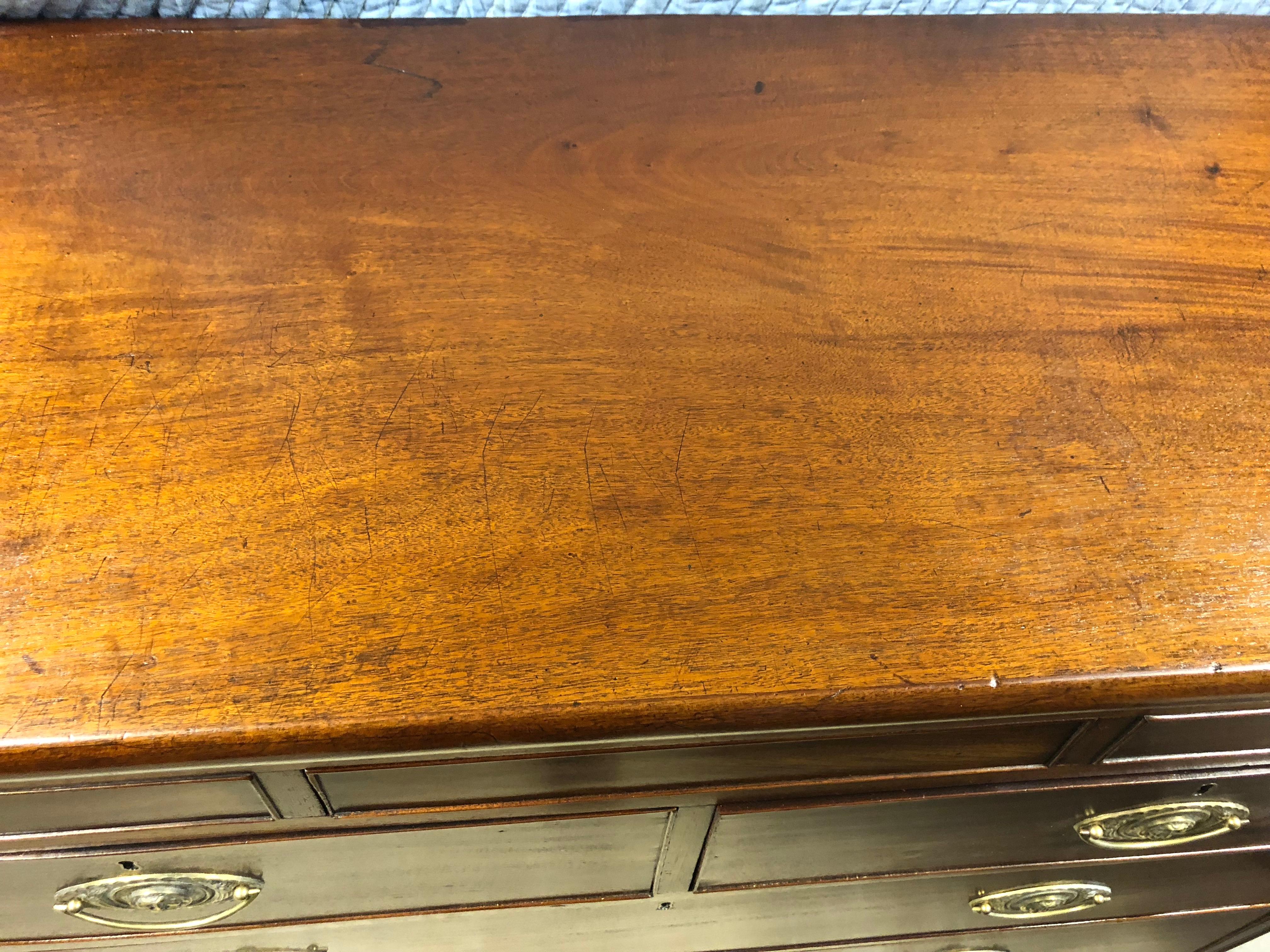 Large English Mahogany Chest with Reeded Sides and Secret Drawer For Sale 1