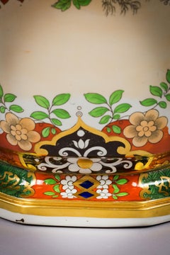 Large English Mason's Ironstone Covered Vase, circa 1820