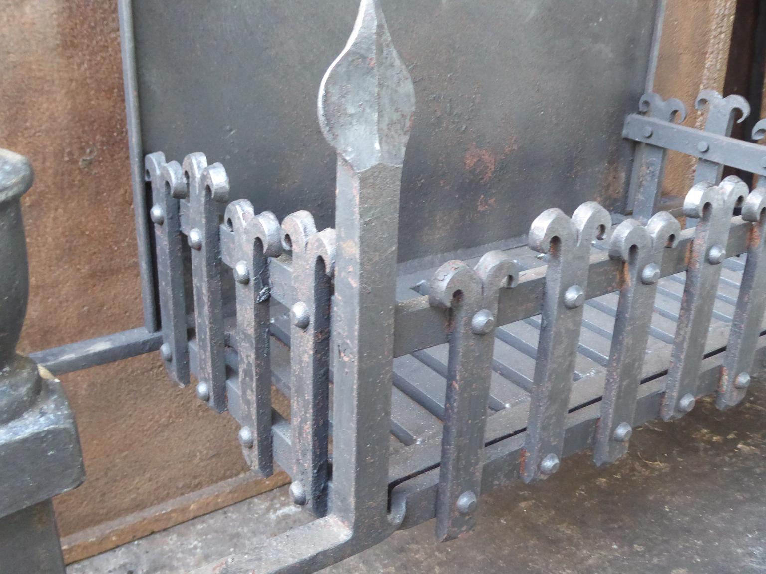 Large English Neo Gothic Fireplace Grate, Fire Grate 3