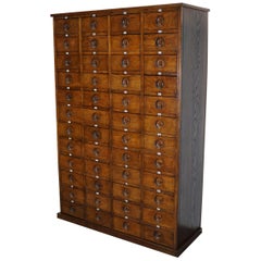 Grande mobile da farmacia inglese in Oak, anni '20