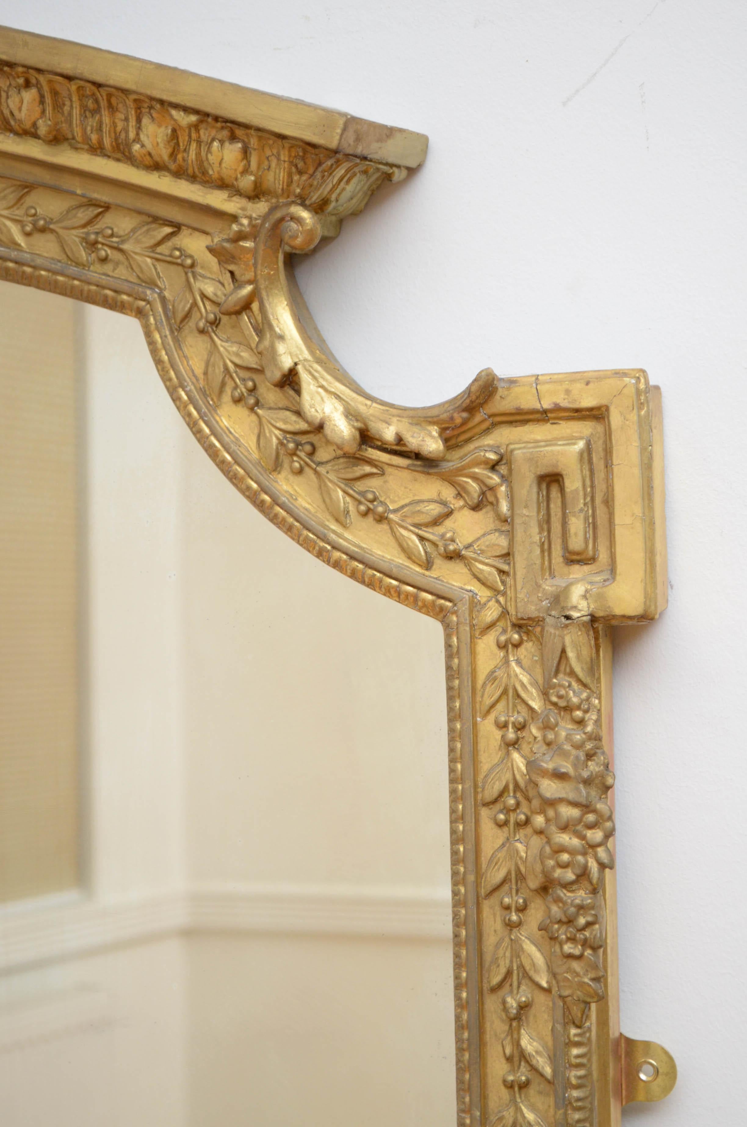 Grand miroir anglais à trumeau en bois doré en vente 8