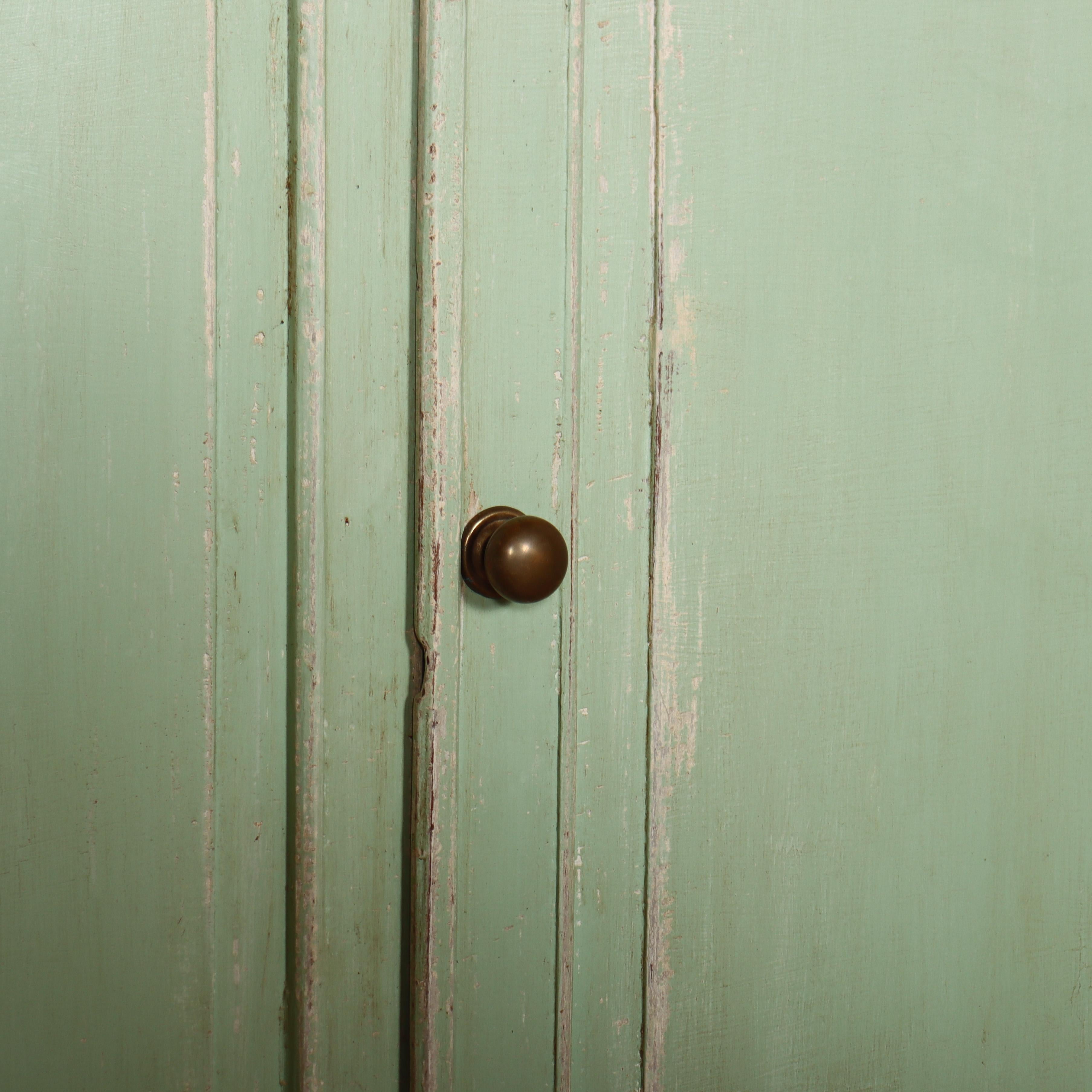 XIX secolo Grande buffet inglese dipinto in vendita