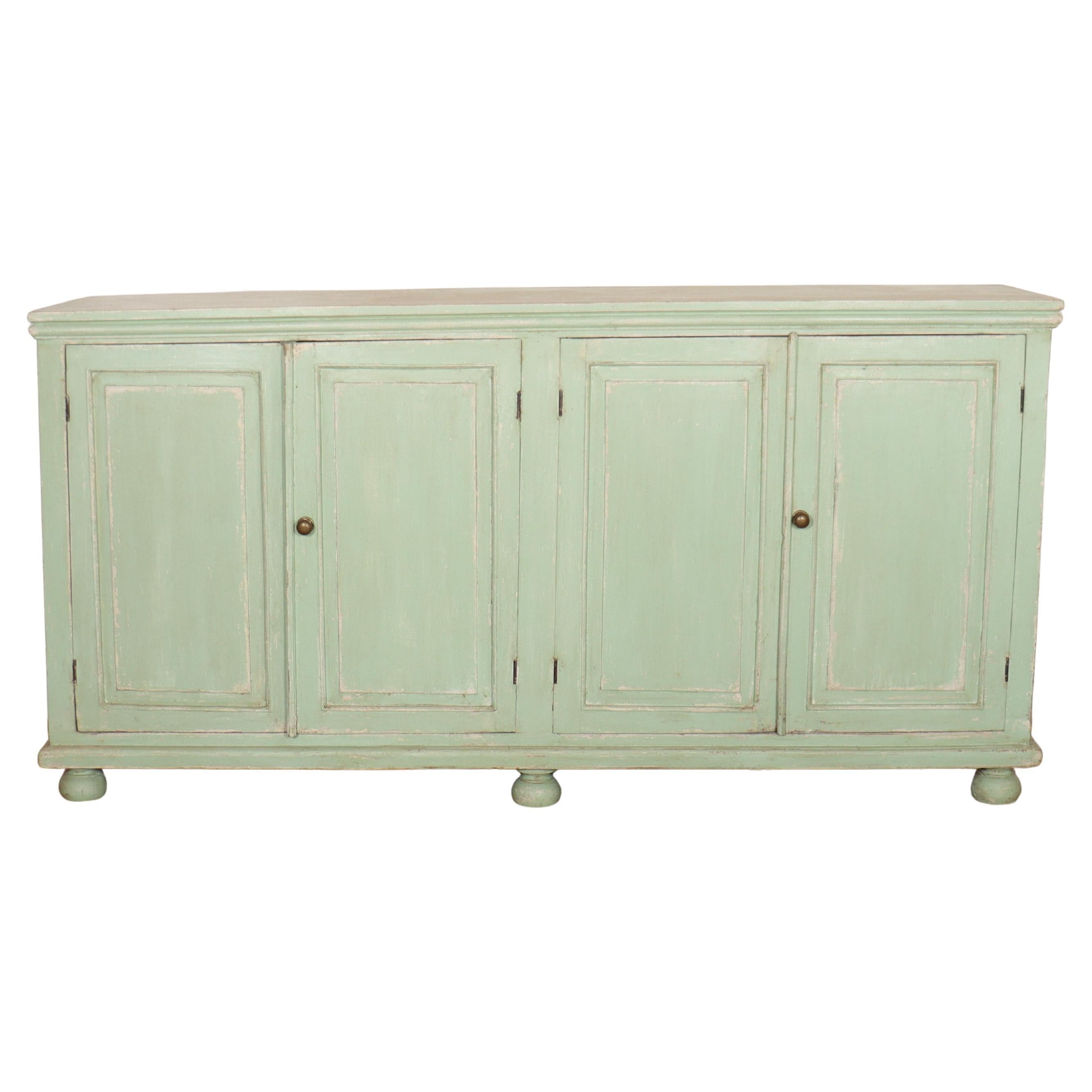 Grande buffet inglese dipinto