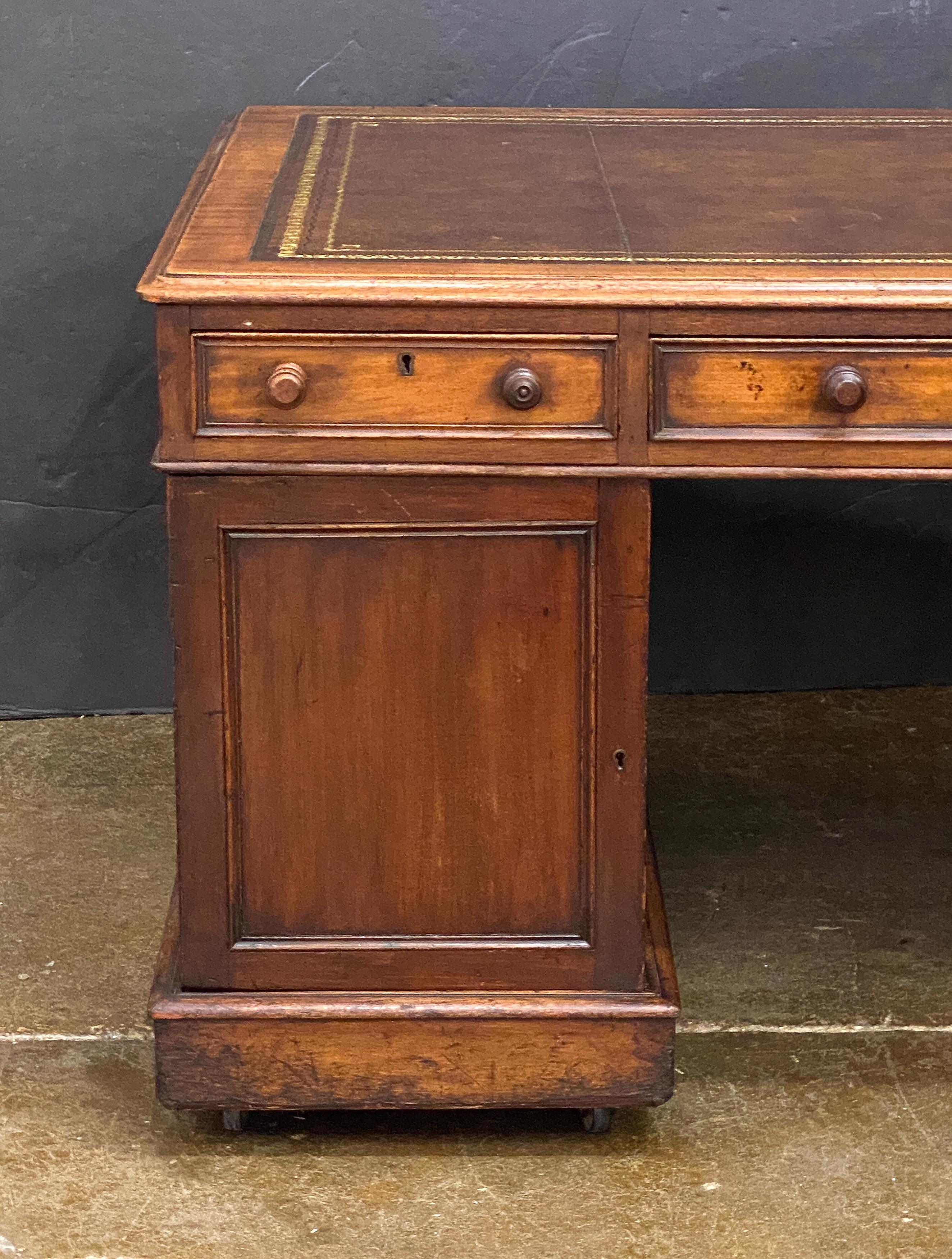 Large English Partner's Pedestal Desk of Mahogany with Embossed Leather Top In Good Condition For Sale In Austin, TX