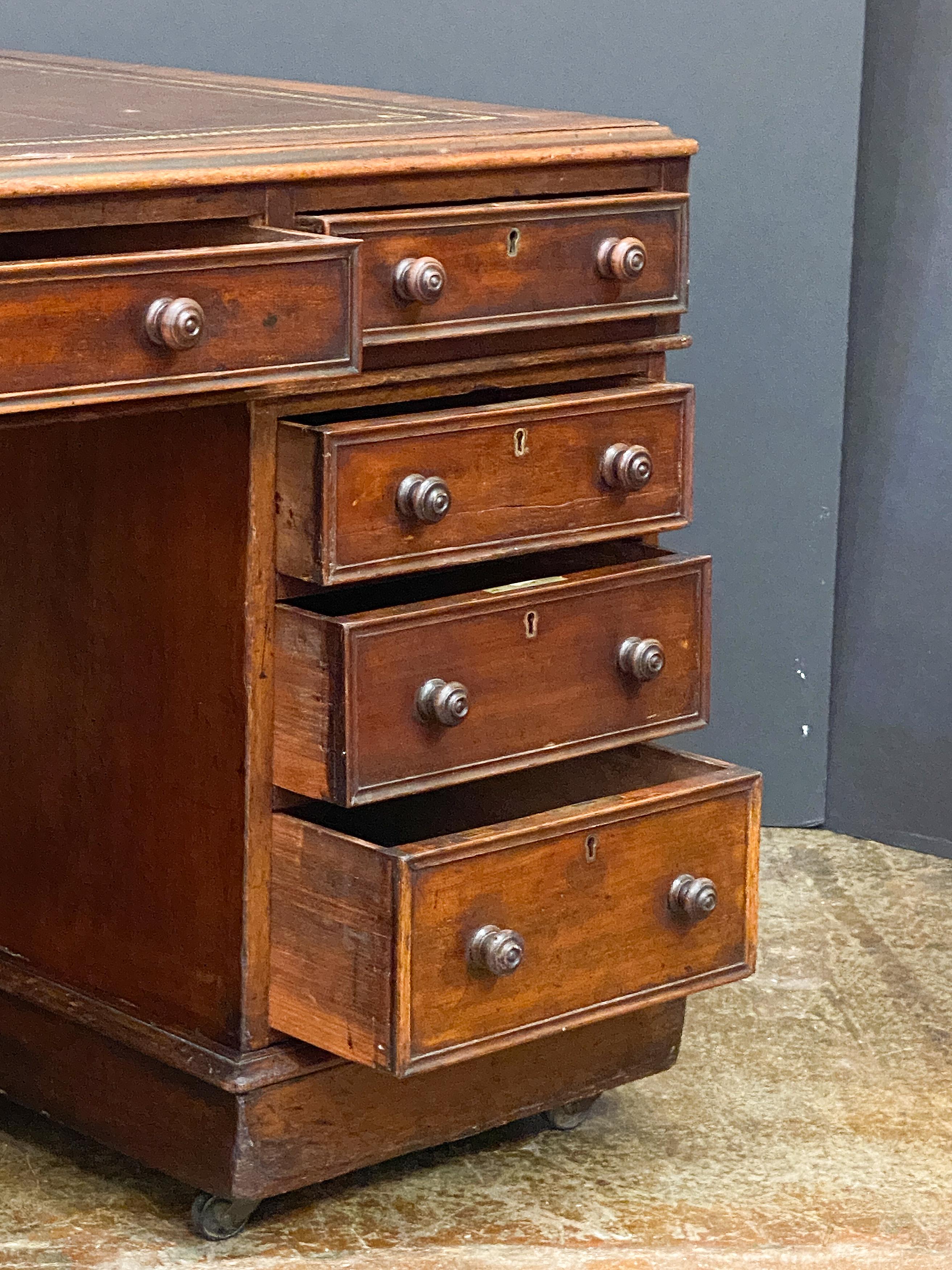 Large English Partner's Pedestal Desk of Mahogany with Embossed Leather Top For Sale 4