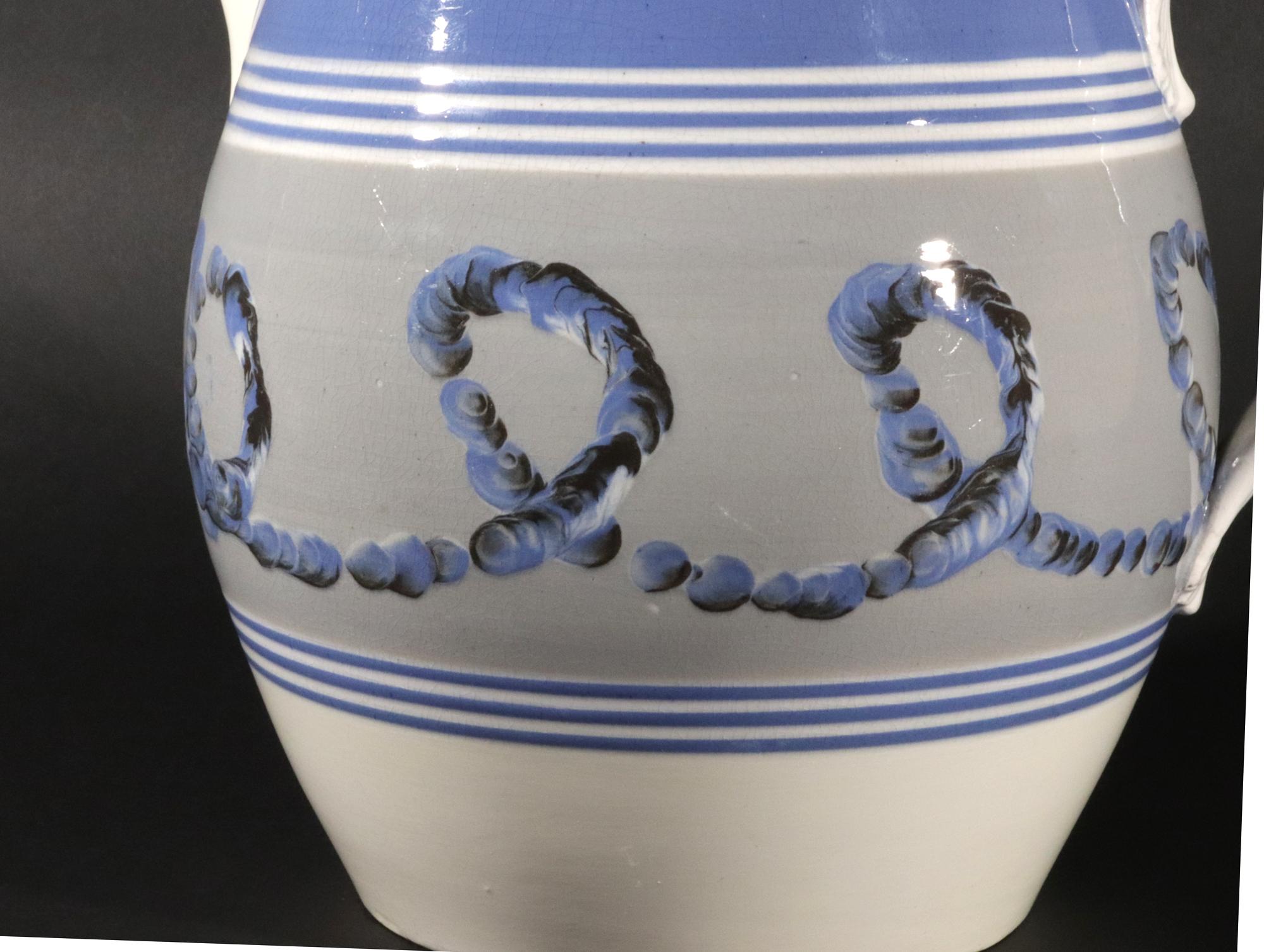 Large English Pearlware Mocha Earthworm Jug, Staffordshire or Northern England For Sale 1