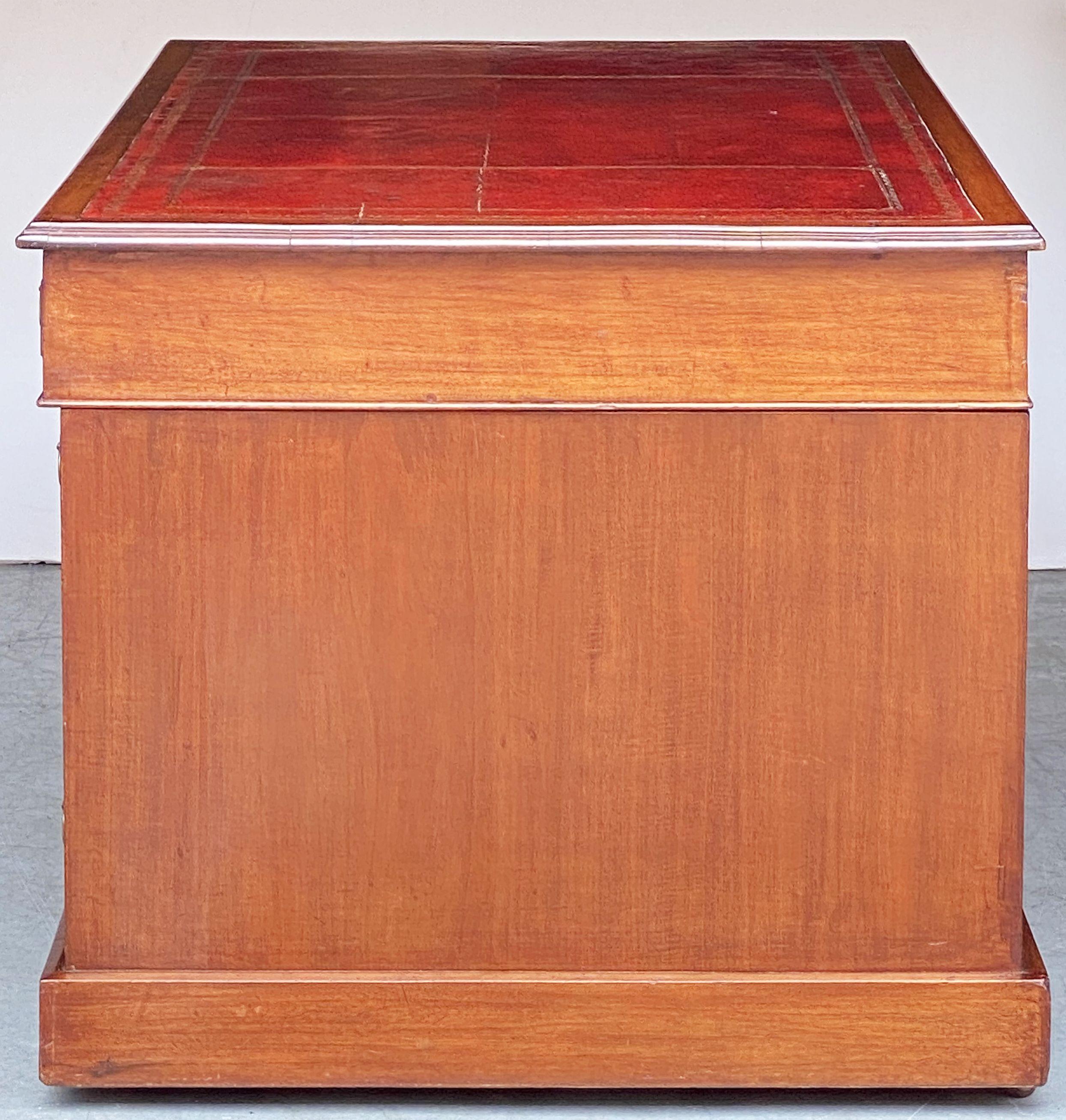 Large English Pedestal Desk of Mahogany For Sale 12