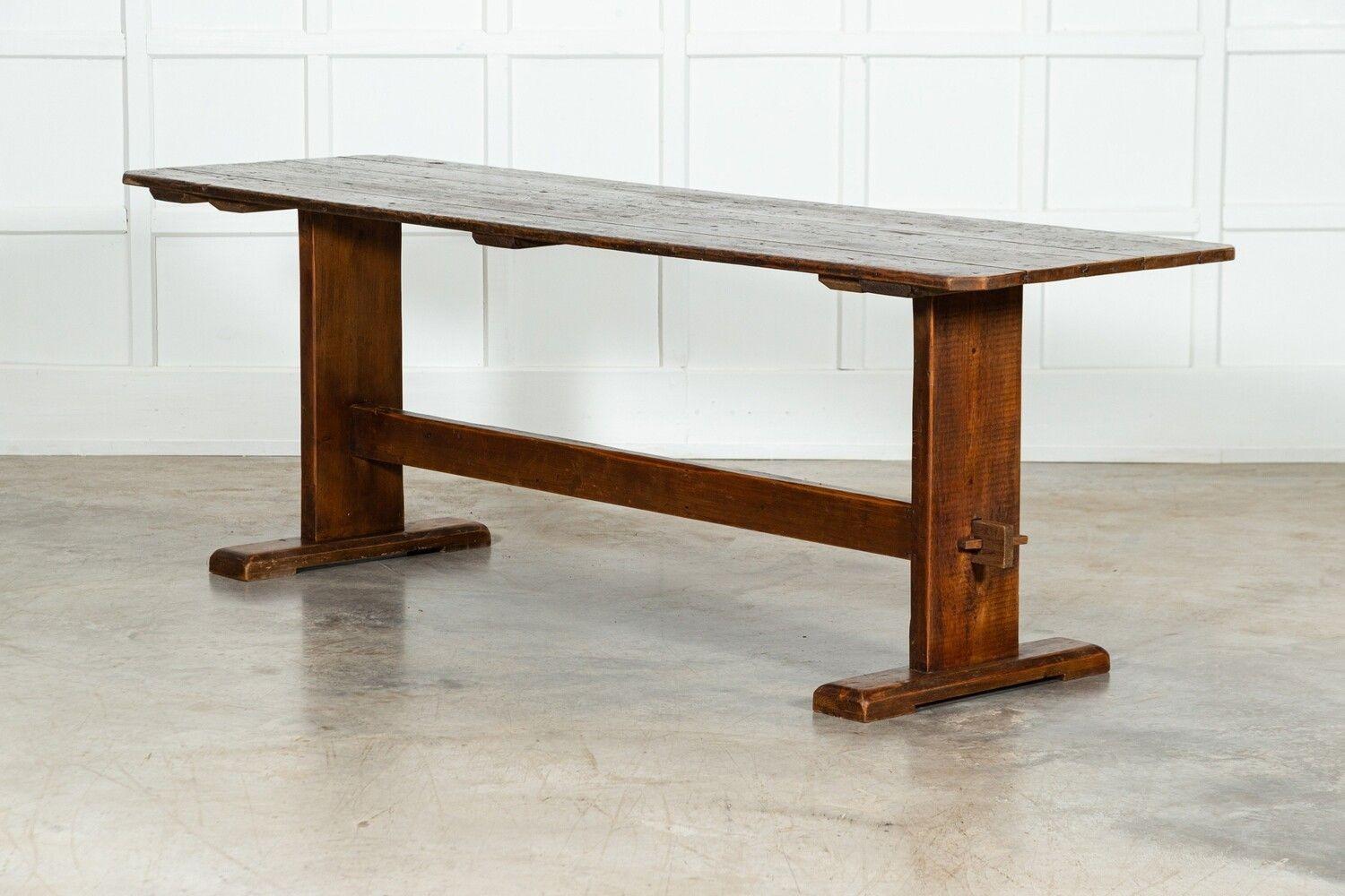 Large English Pine Refectory Table In Good Condition For Sale In Staffordshire, GB