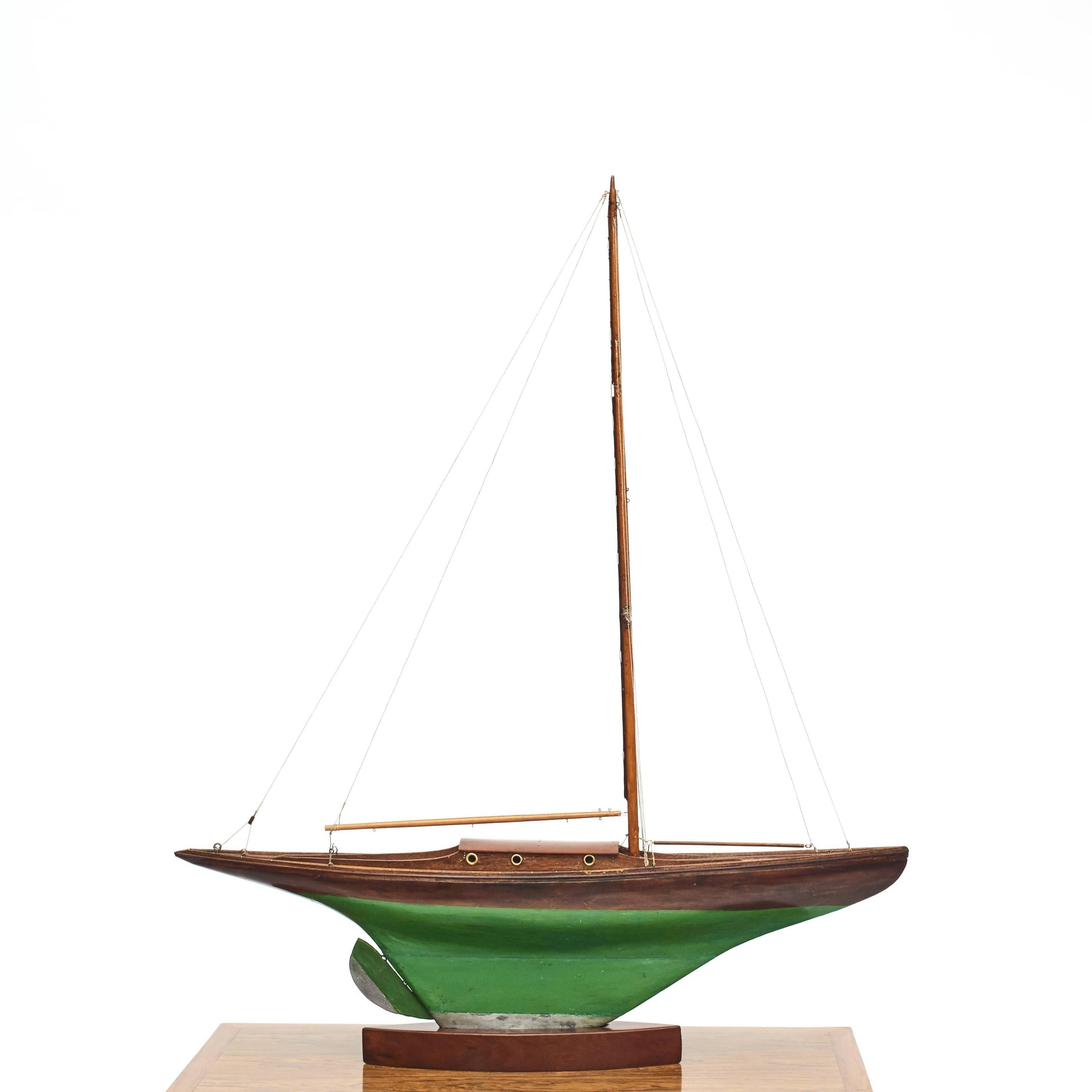 Large English Pond Yacht / Ship Model C 1930 For Sale 2