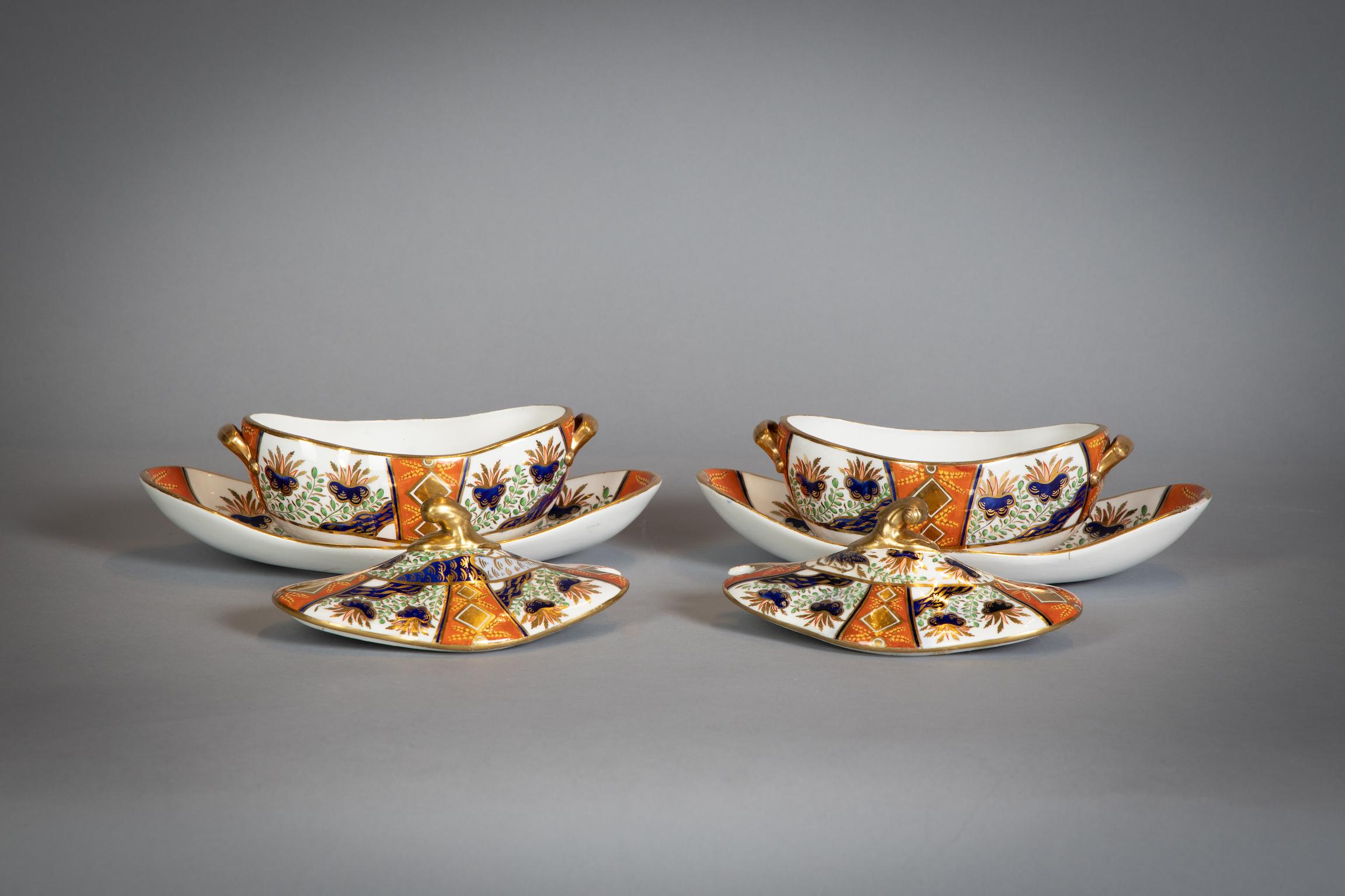 Large English Porcelain Imari Pattern Dessert and Tea Service, Spode, circa 1815 In Good Condition For Sale In New York, NY