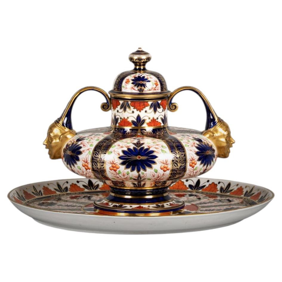 Large English Porcelain Imari Pattern Two-Handled Covered Centerpiece and Stand For Sale