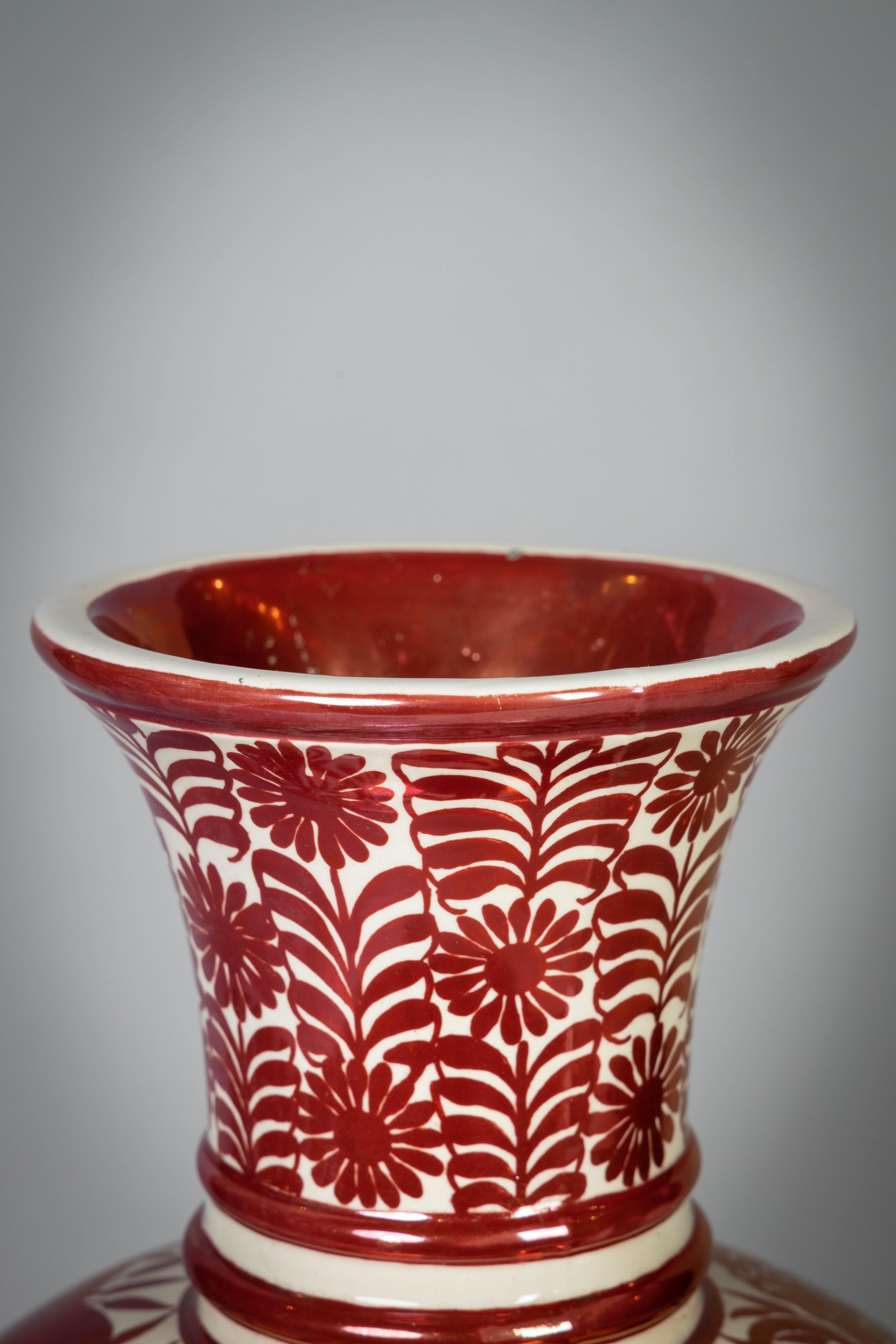 Large English Porcelain Ruby Lustre Vase, William De Morgan, circa 1900 5