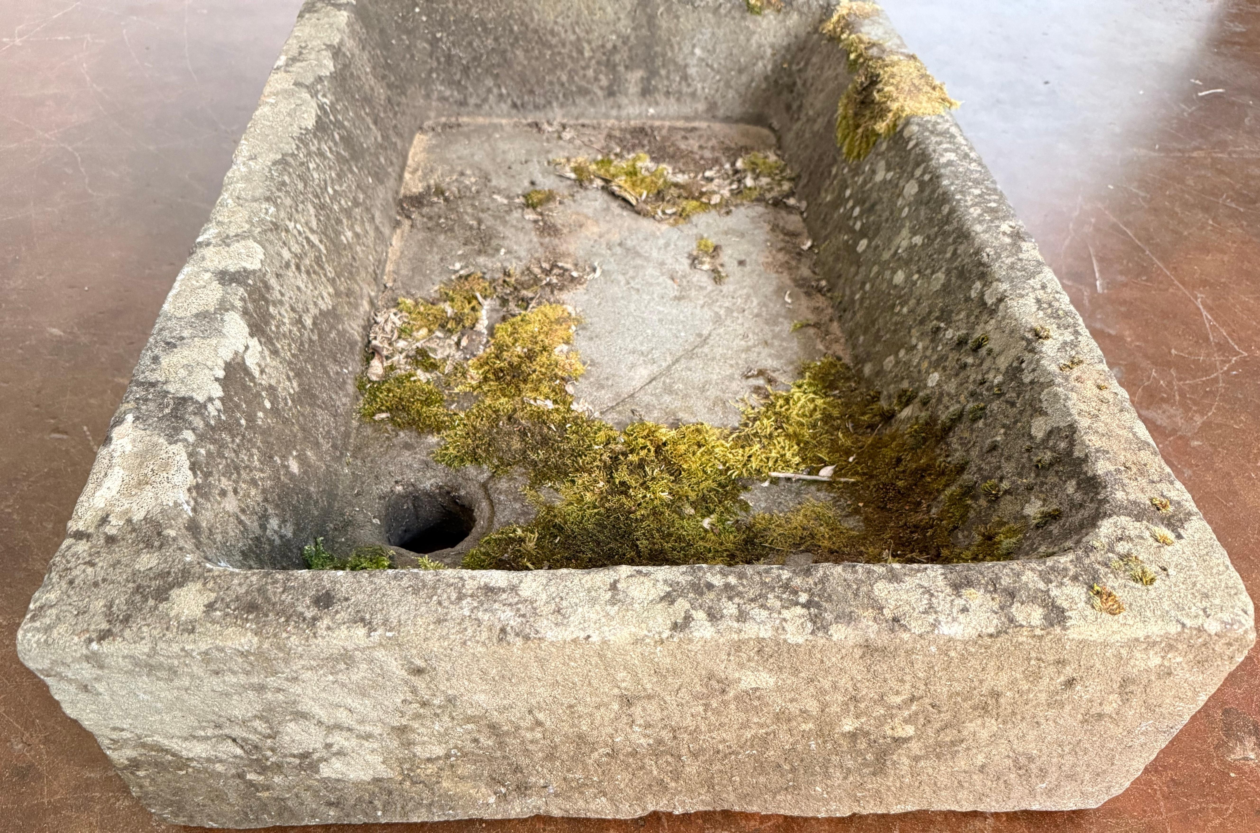 Large English Rectangular Garden Stone Sink or Trough For Sale 1