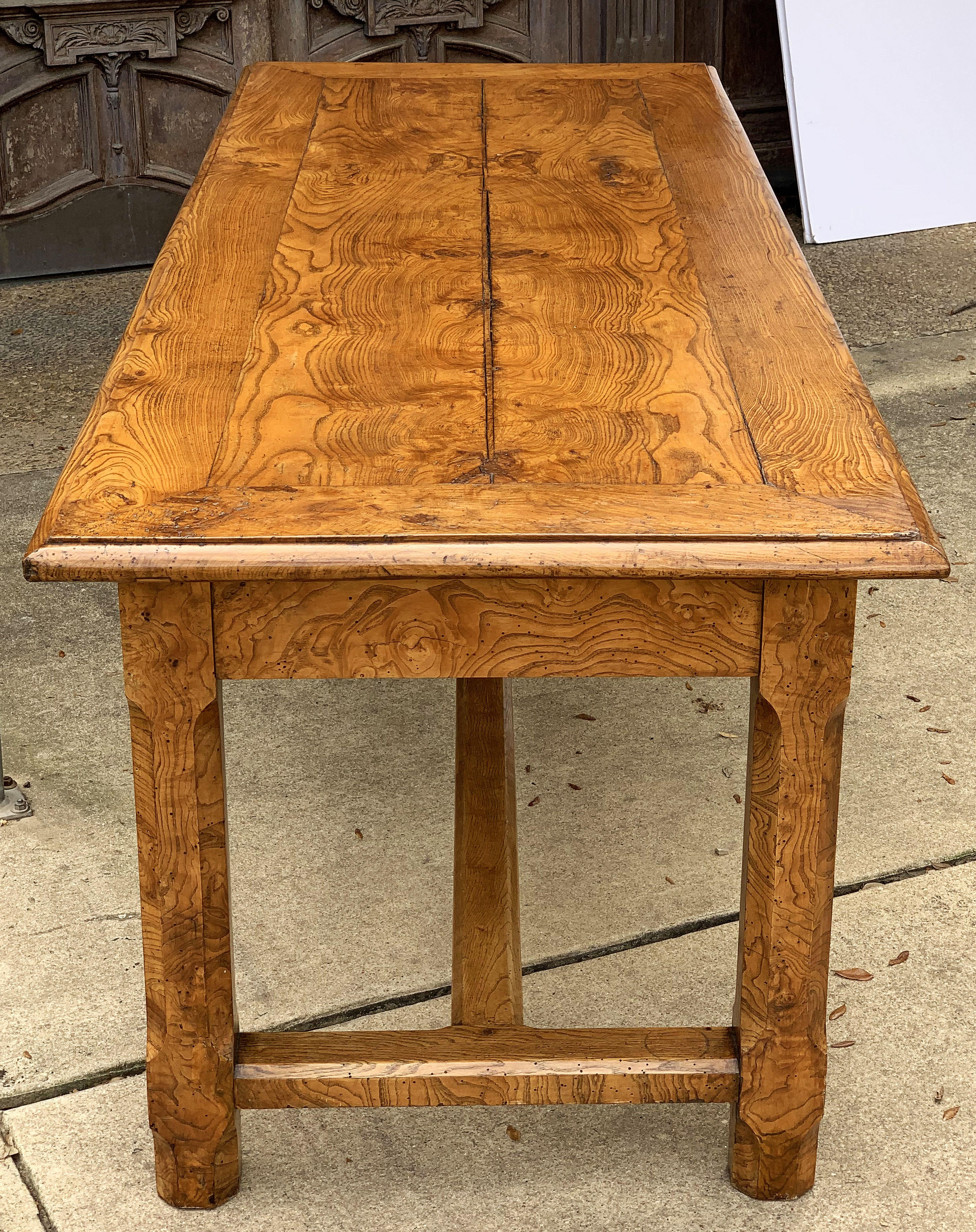 Large English Rectangular Trestle Table of Burled Ash In Good Condition In Austin, TX