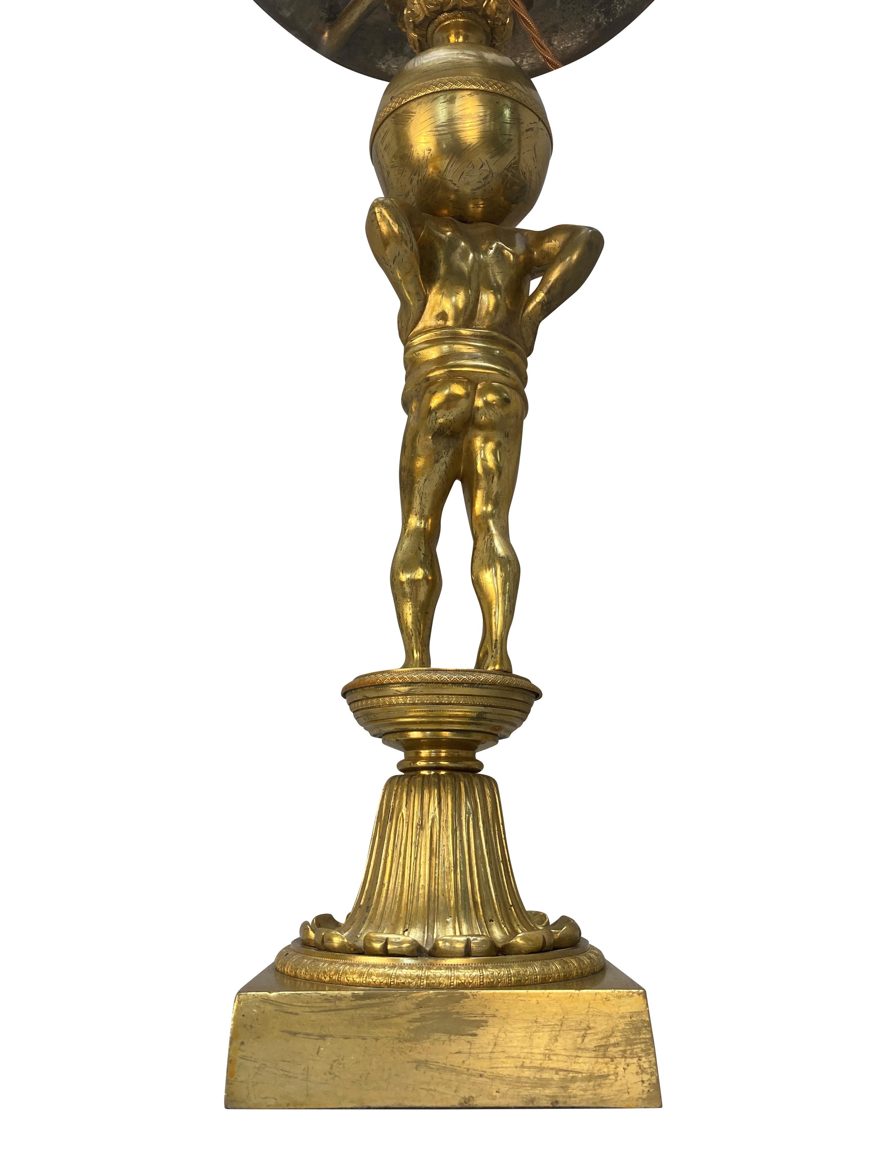 Large English Regency Gilt Bronze Lamp Depicting Atlas In Good Condition For Sale In Kent, Dover