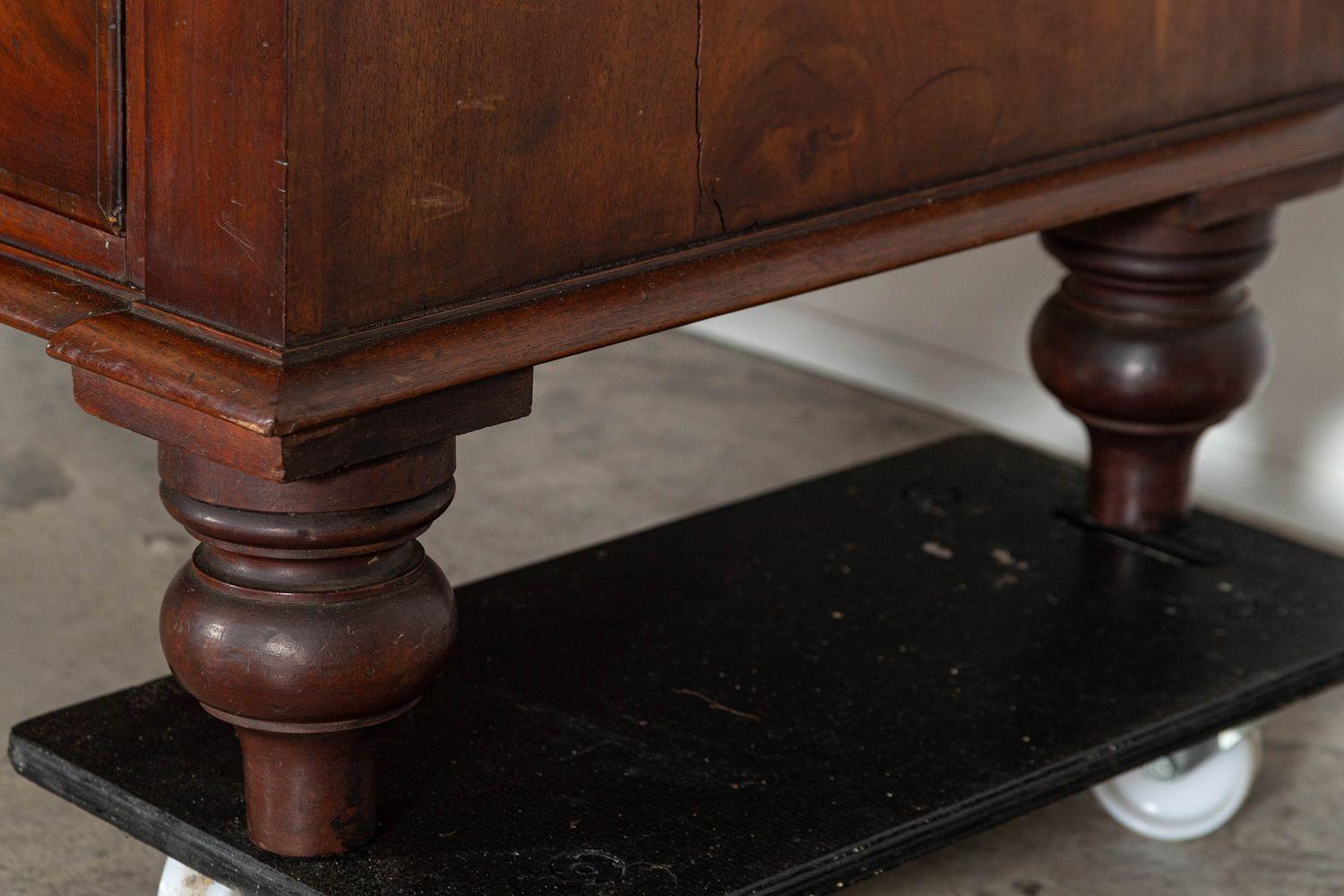 Large English Regency Mahogany Linen Press For Sale 12